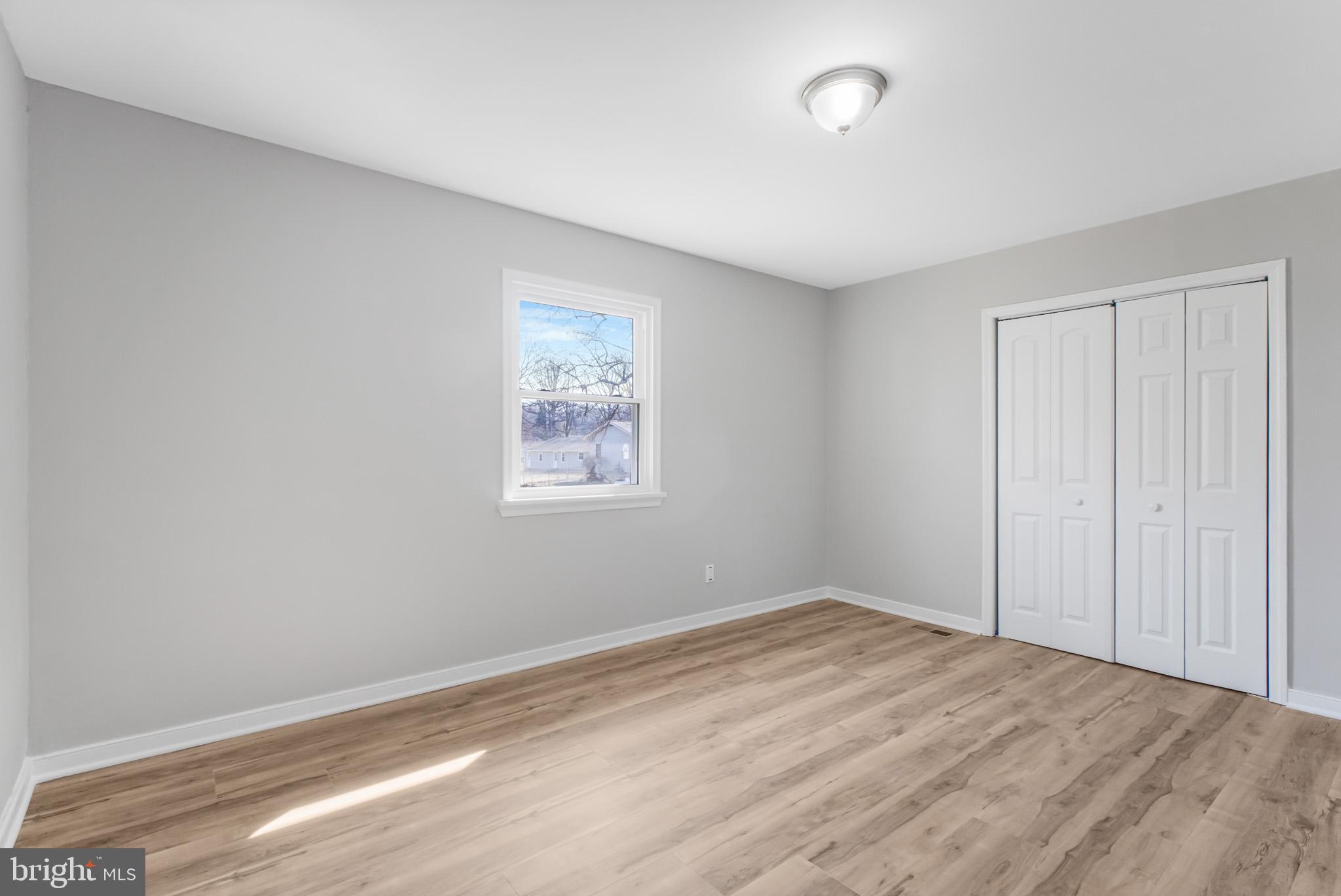 HAMPSTEAD VILLAGE - Residential