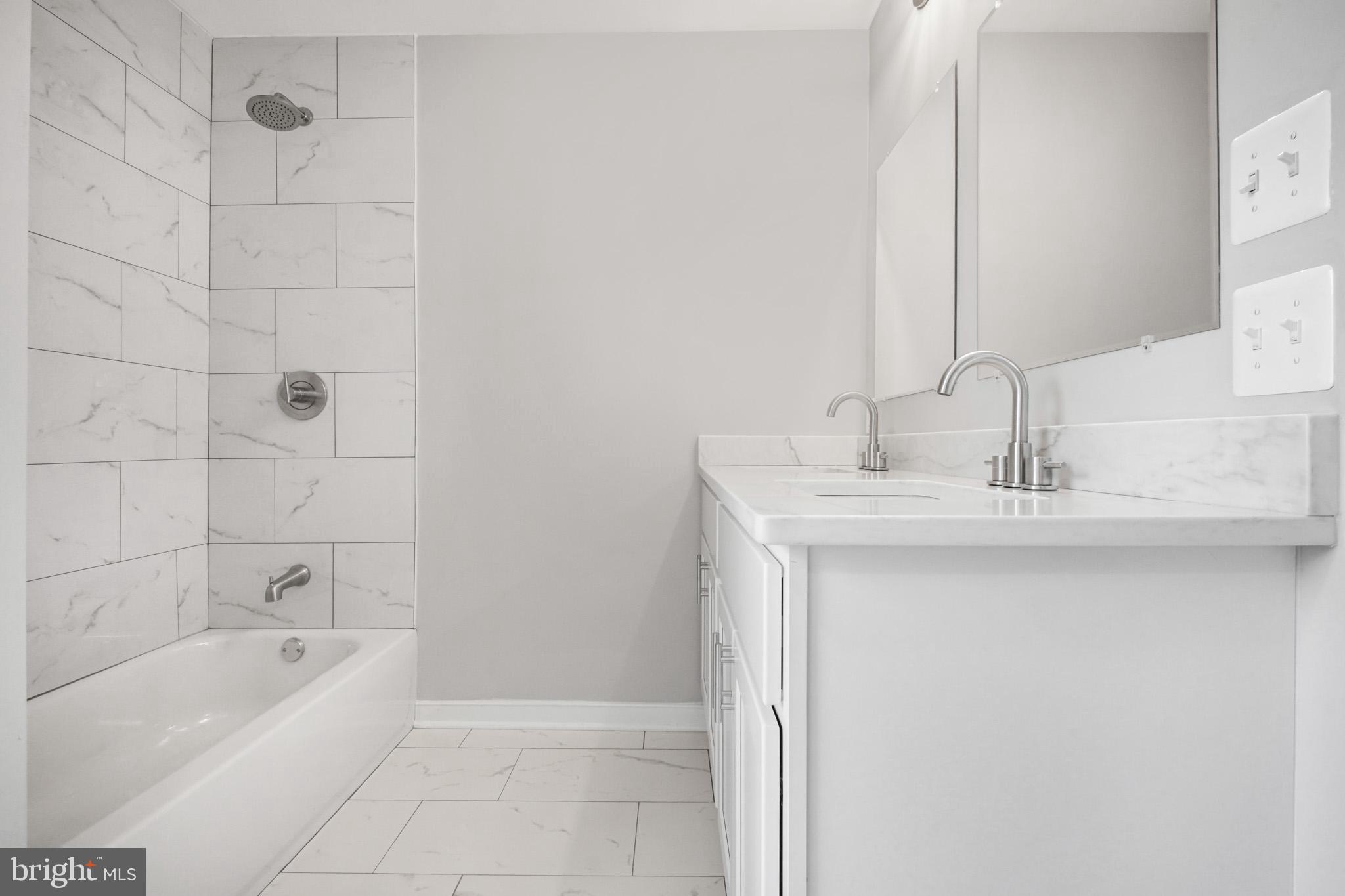 HAMPSTEAD VILLAGE - Residential