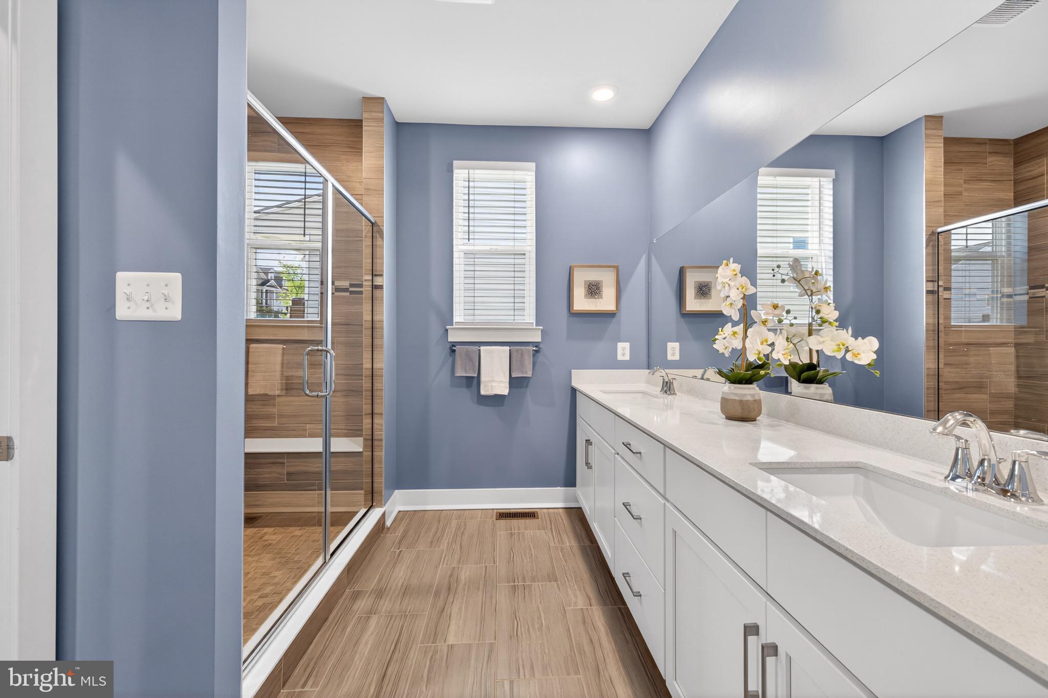HILLVIEW - Residential