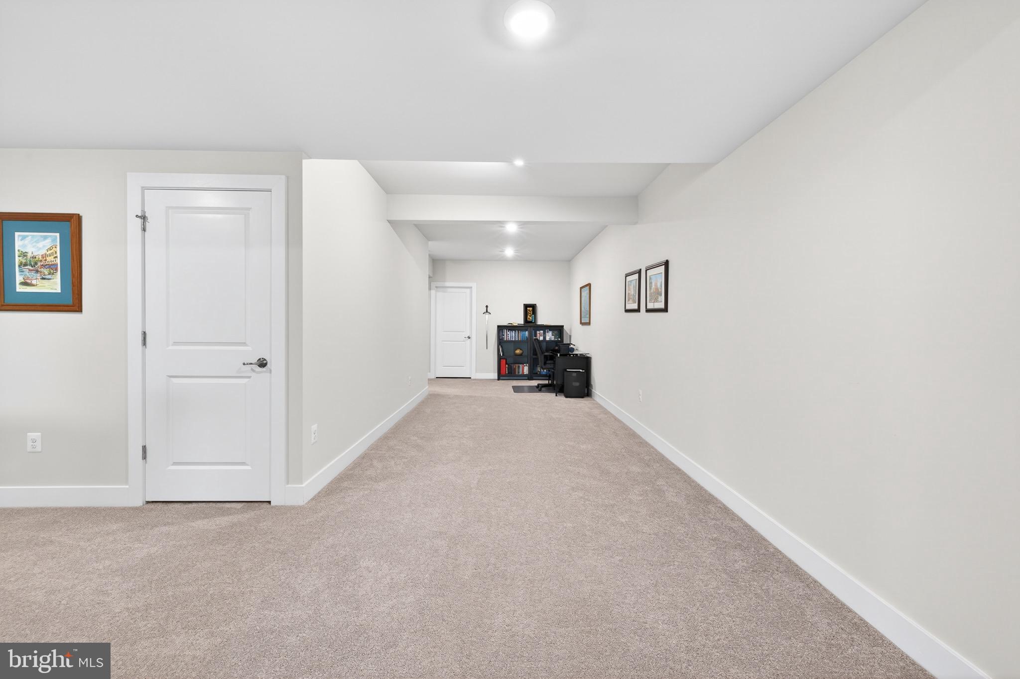 HILLVIEW - Residential