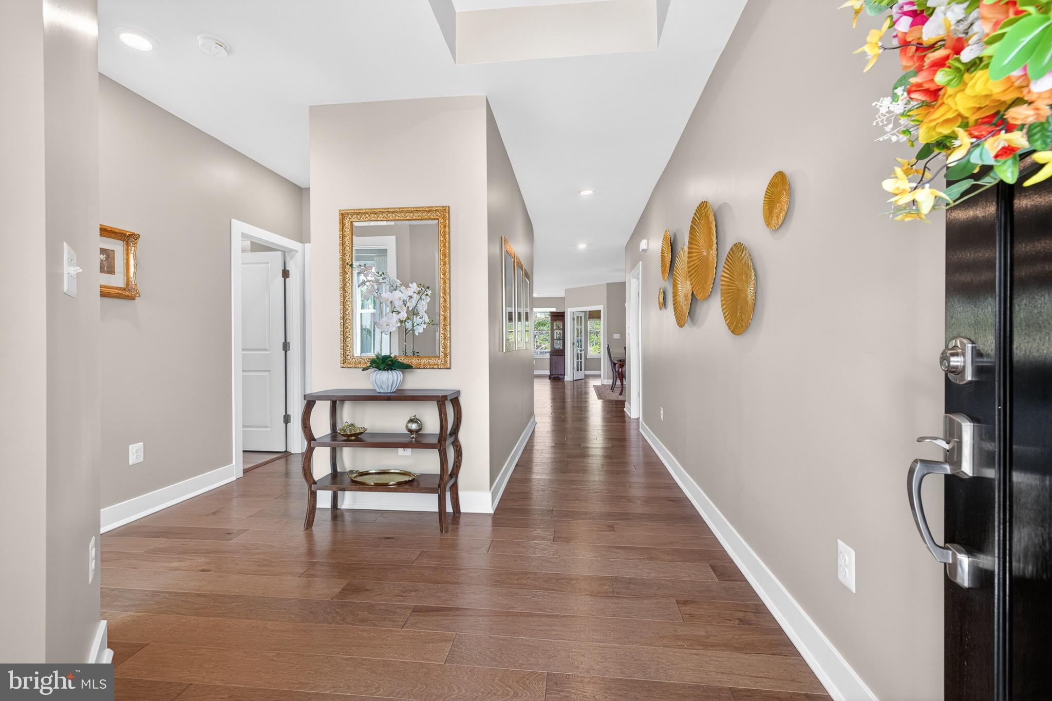 HILLVIEW - Residential