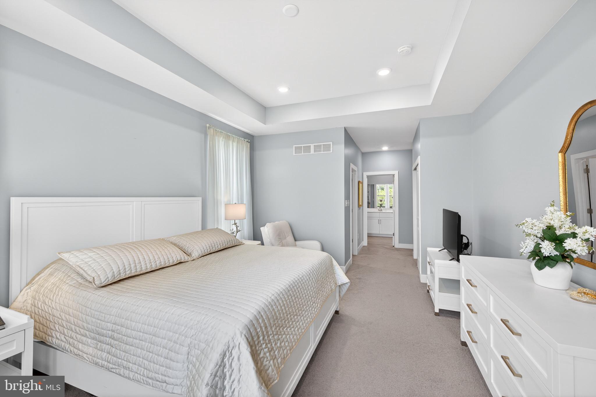 HILLVIEW - Residential
