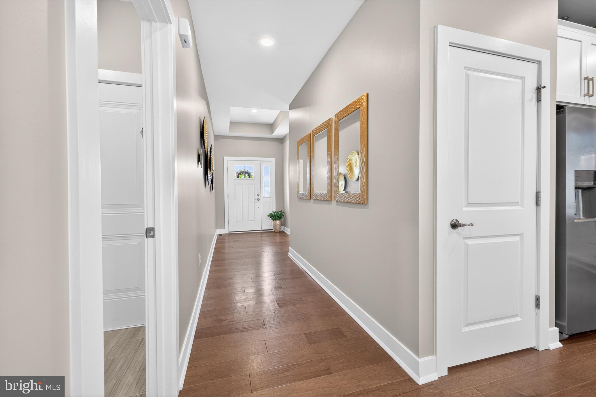 HILLVIEW - Residential