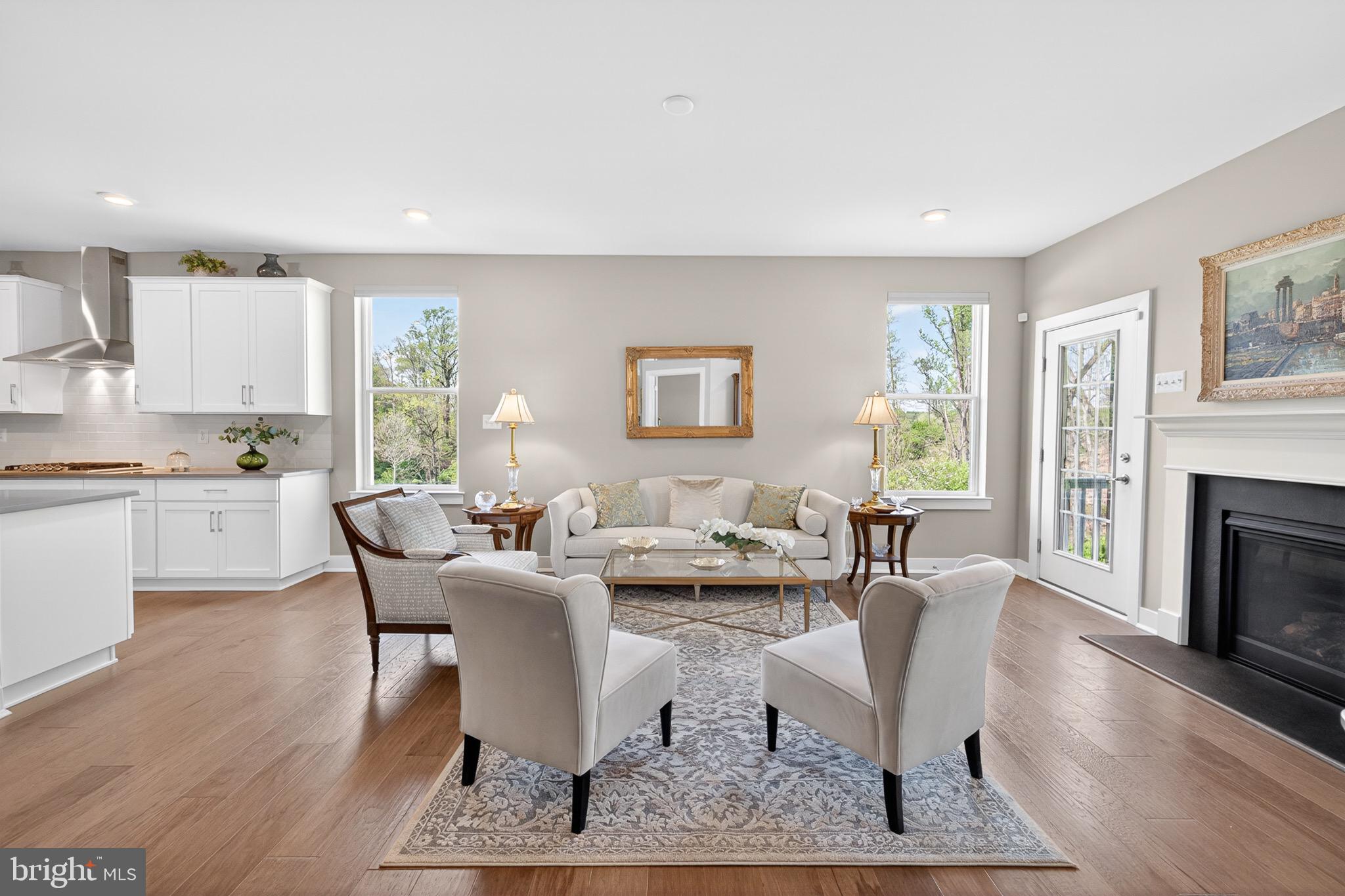 HILLVIEW - Residential
