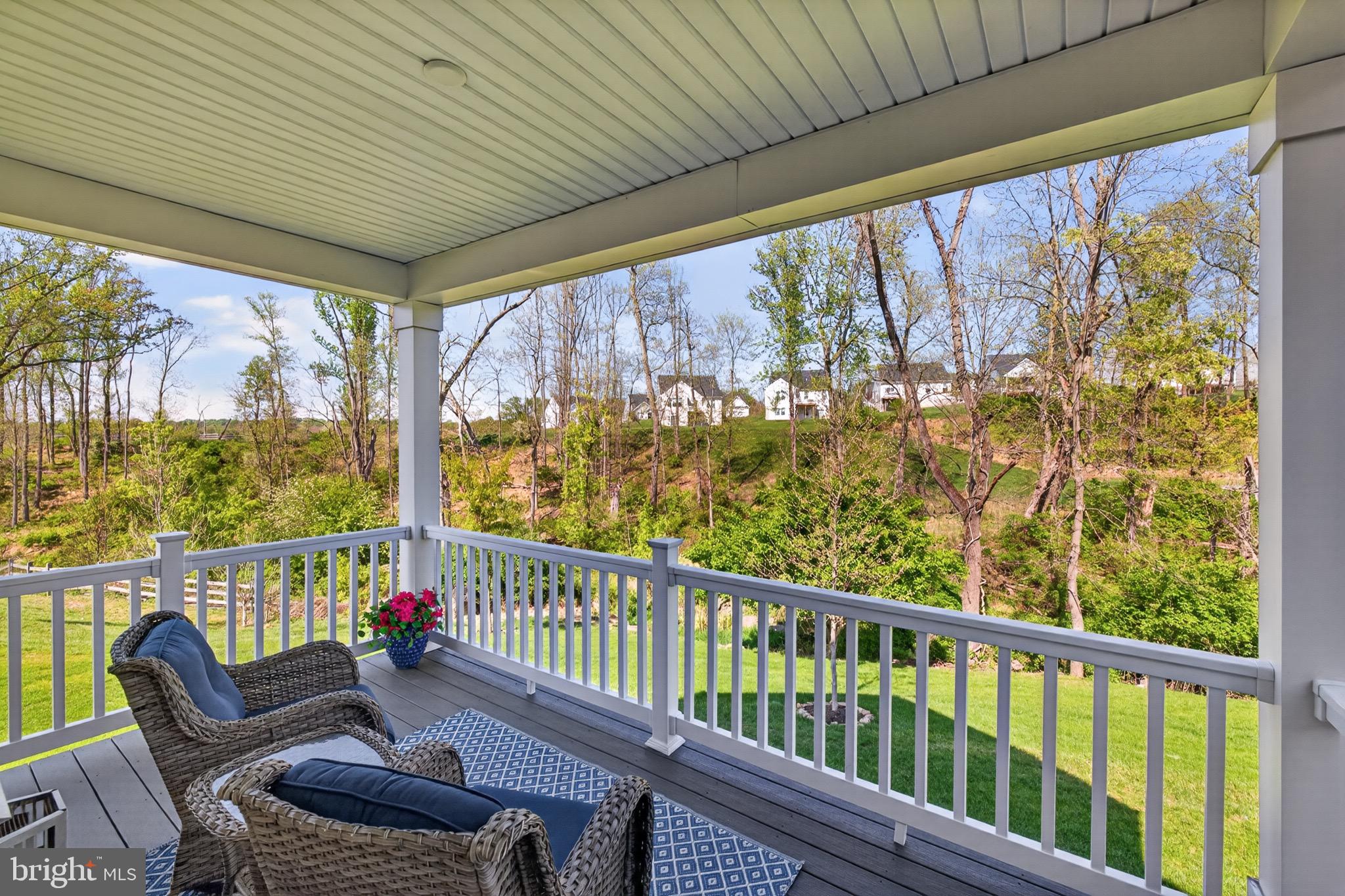 HILLVIEW - Residential