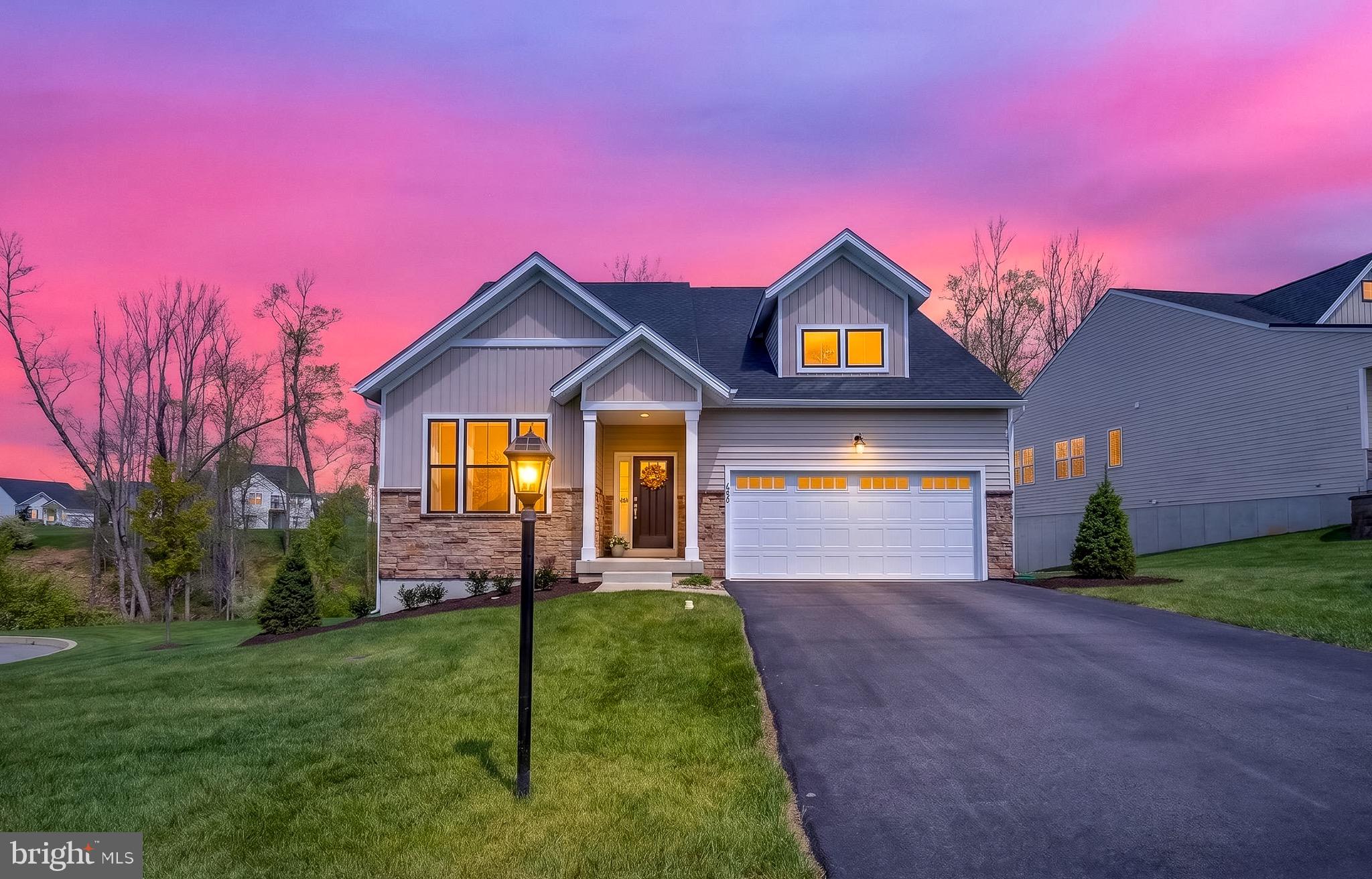HILLVIEW - Residential