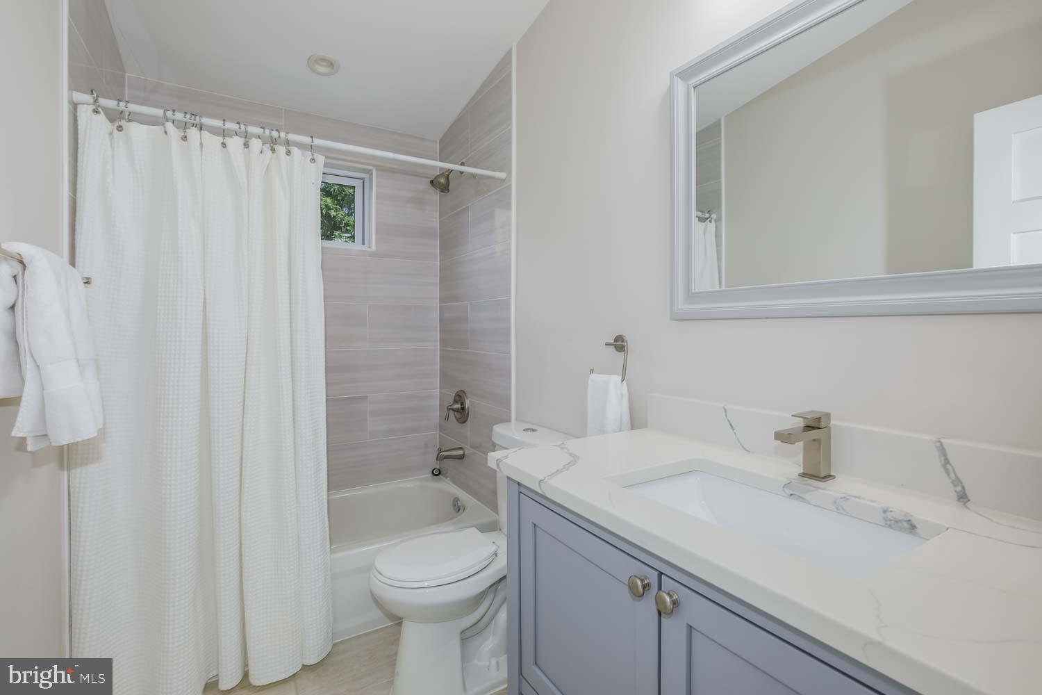 GLEN MAR PARK - Residential