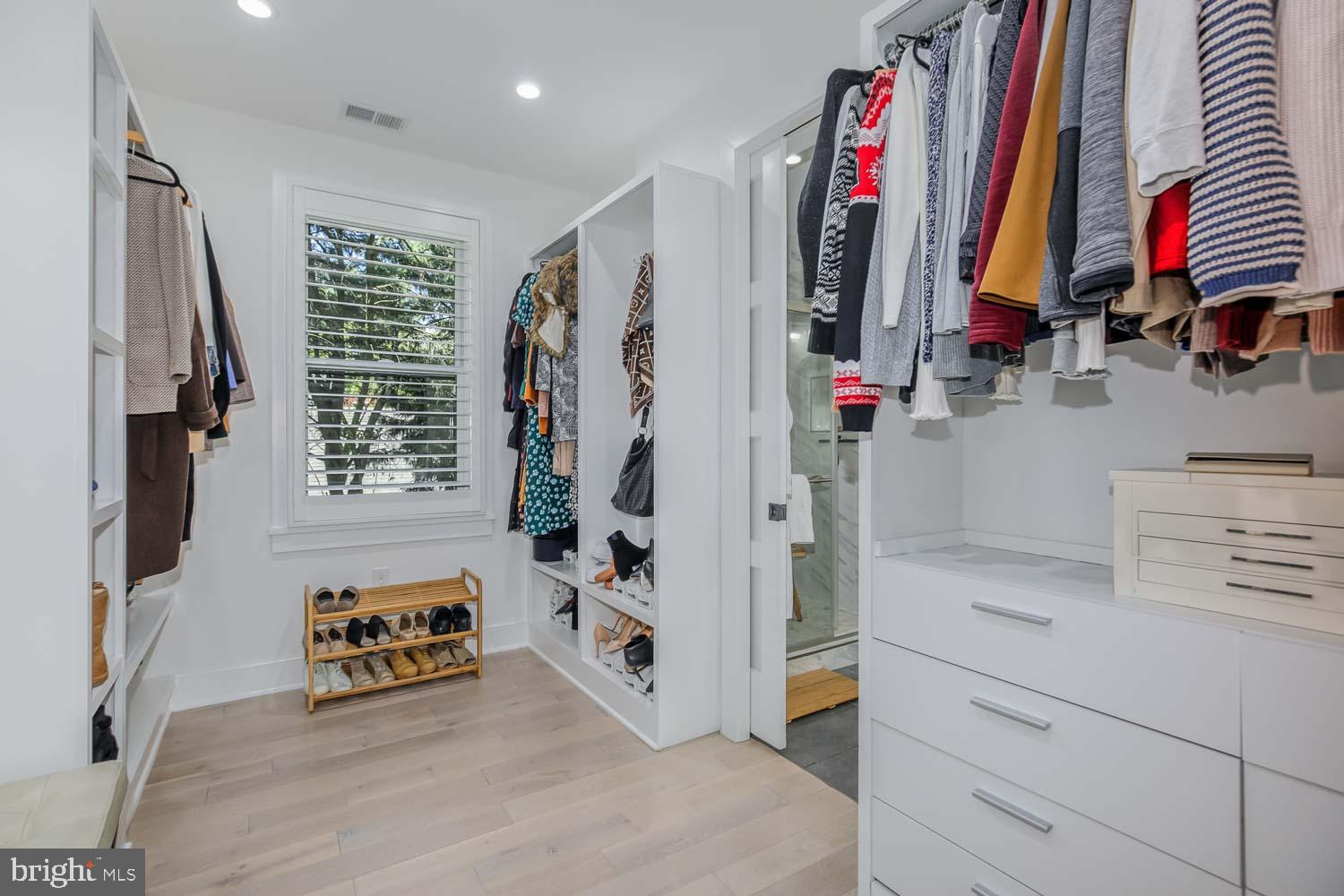 GLEN MAR PARK - Residential