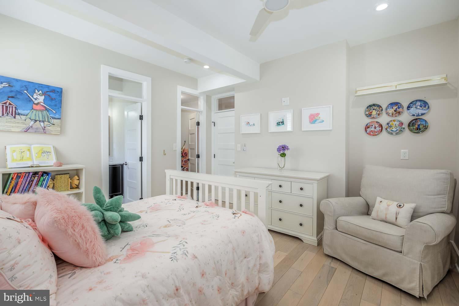 GLEN MAR PARK - Residential