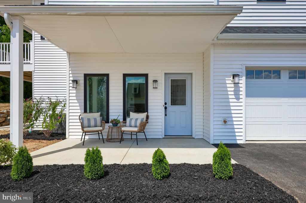 Photo of 205 Cottage Lane, Lancaster, PA 17601 (MLS # PALA2055296)