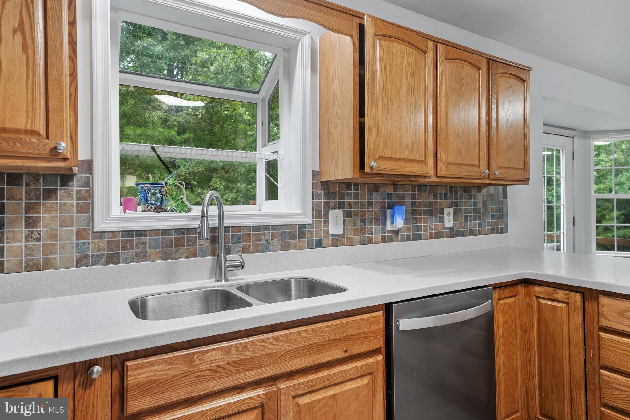 KINGSTON - Residential