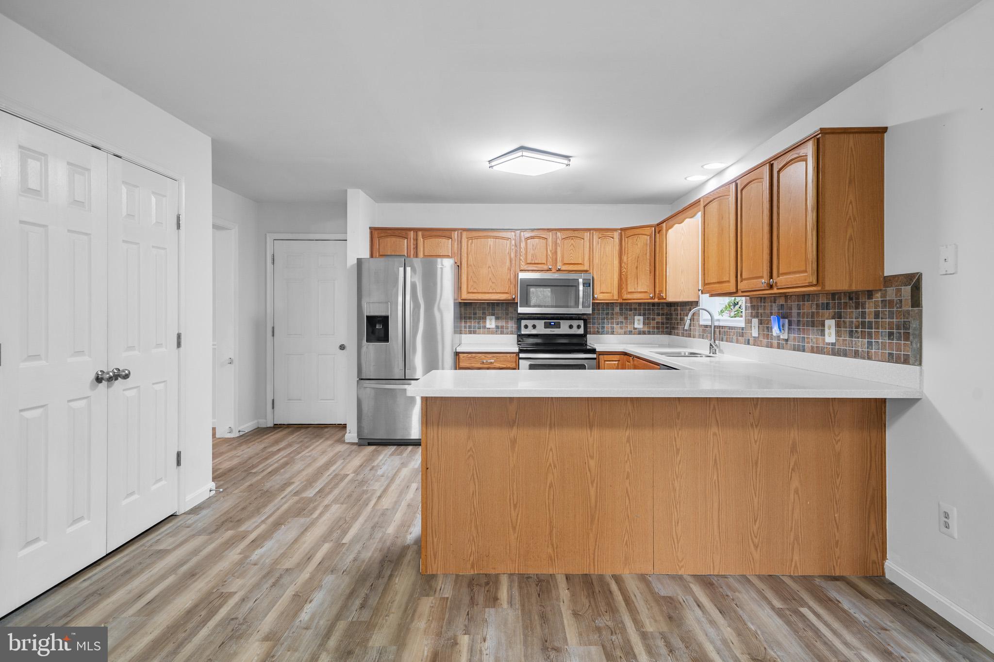 KINGSTON - Residential