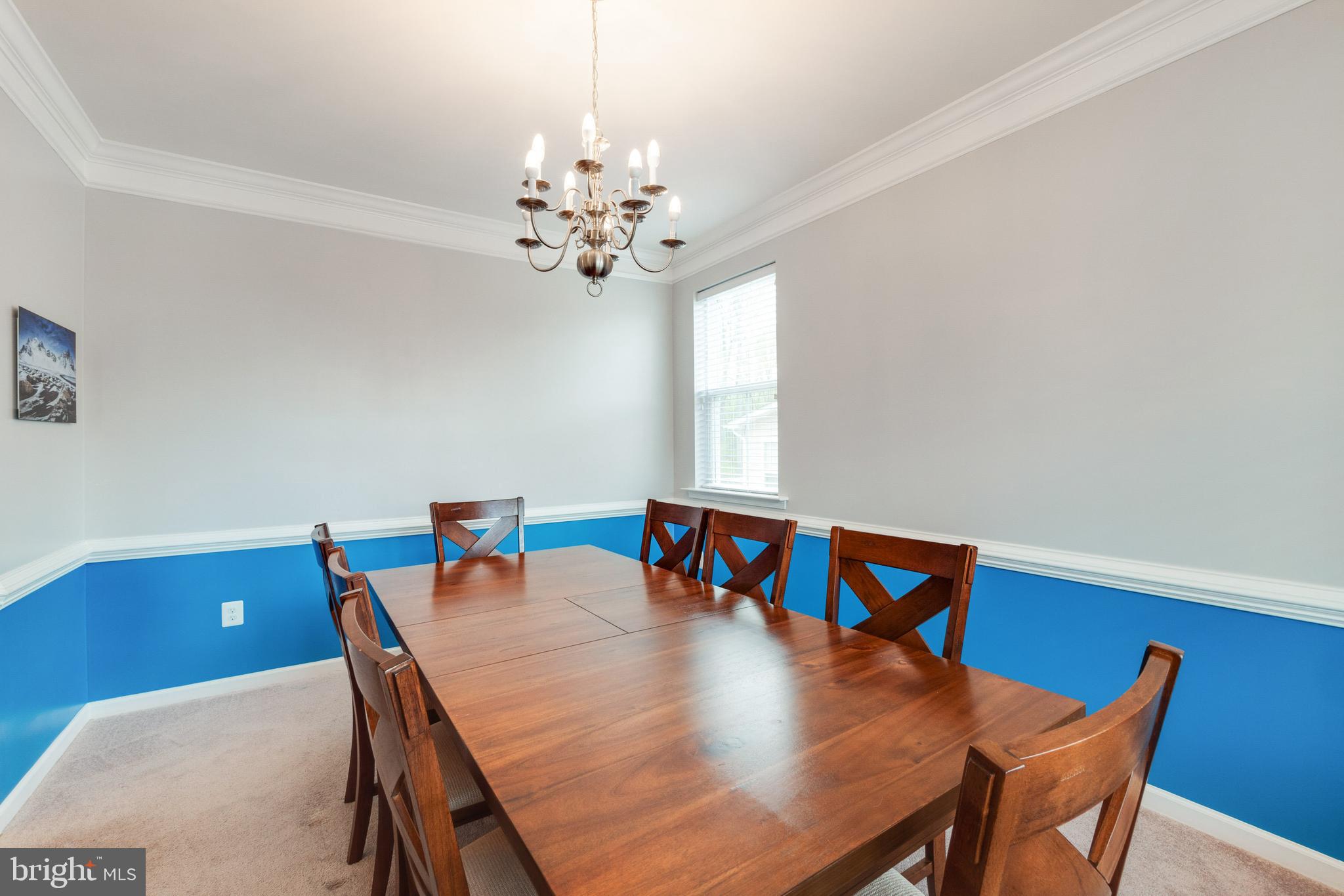 WINDSOR MANOR - Residential