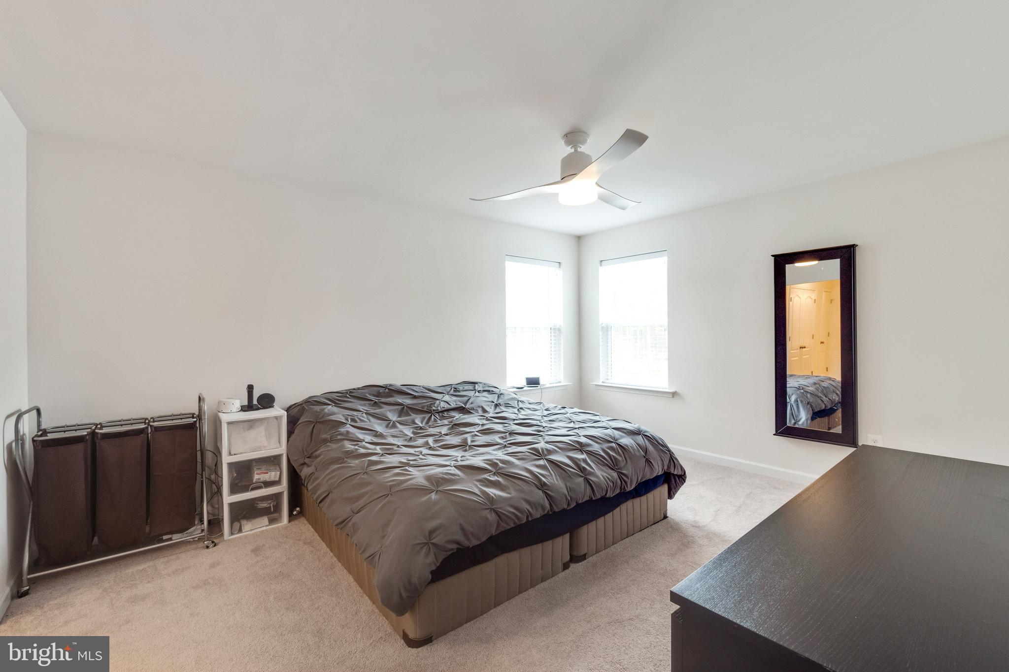 WINDSOR MANOR - Residential