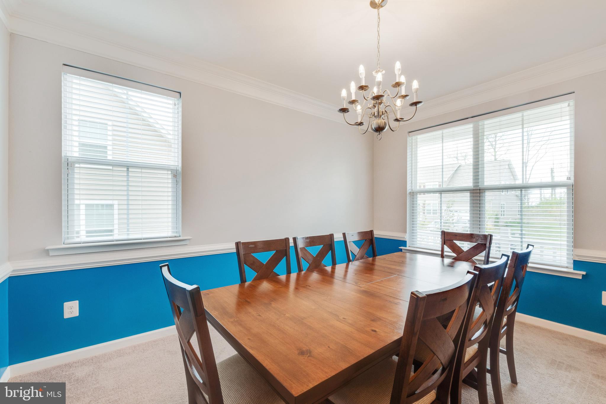 WINDSOR MANOR - Residential