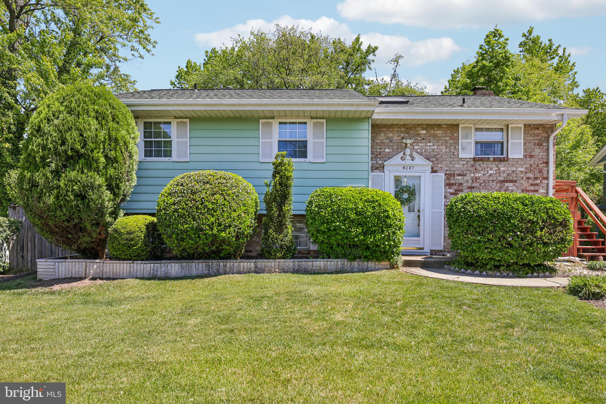 VILLAGE OF OLDE MILL - Residential