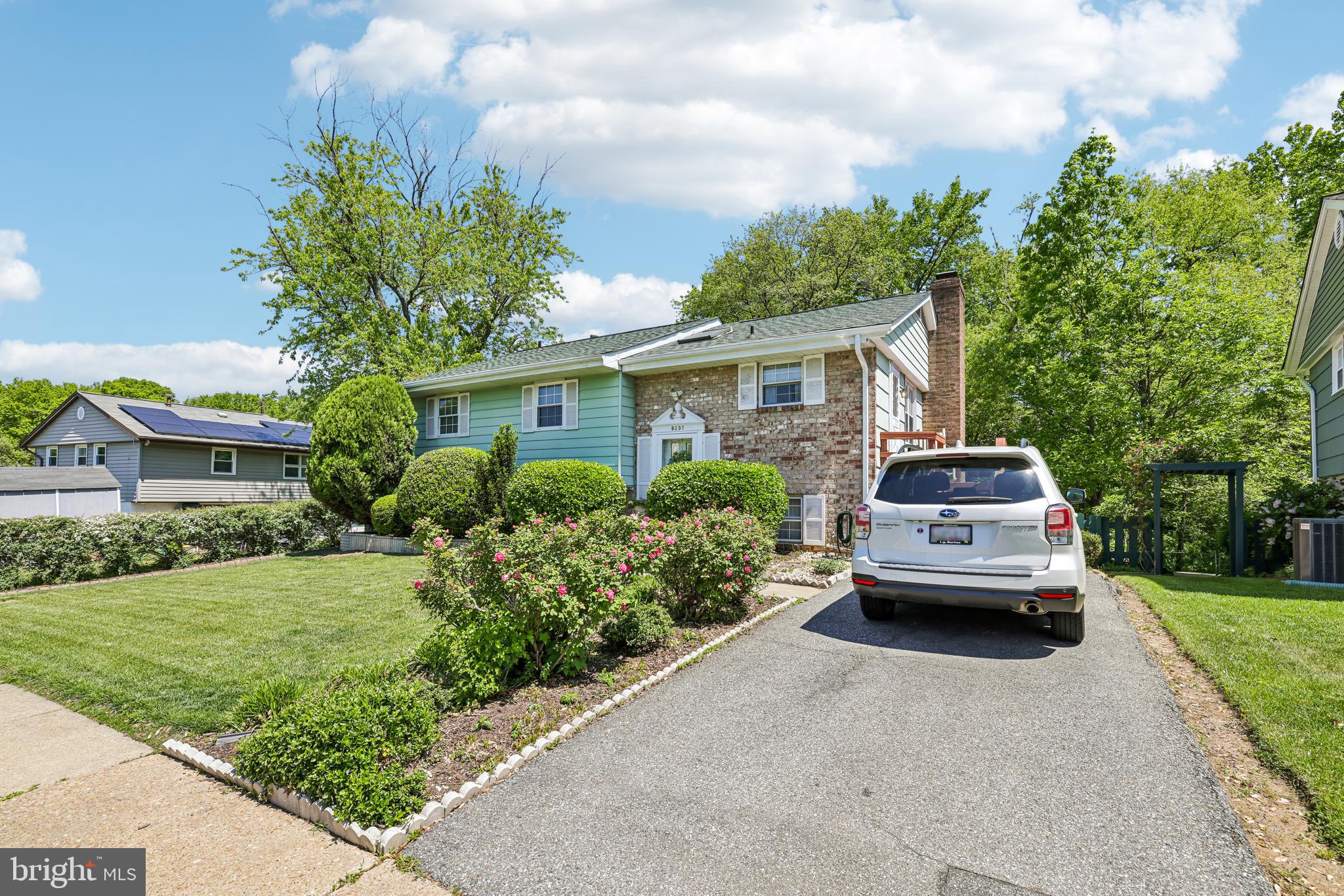 VILLAGE OF OLDE MILL - Residential