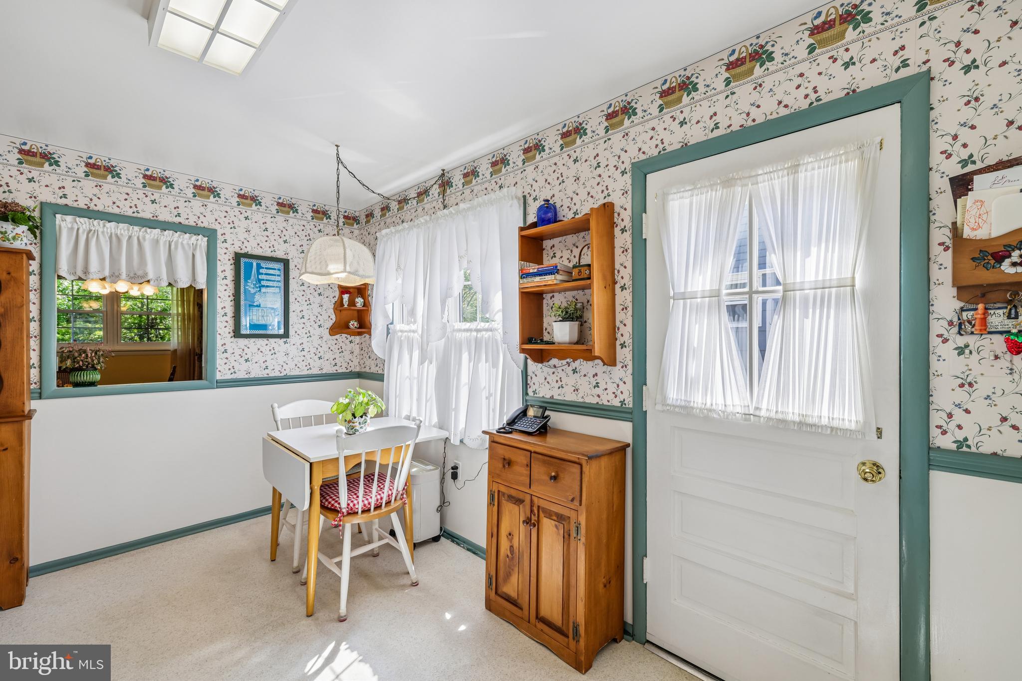 VILLAGE OF OLDE MILL - Residential
