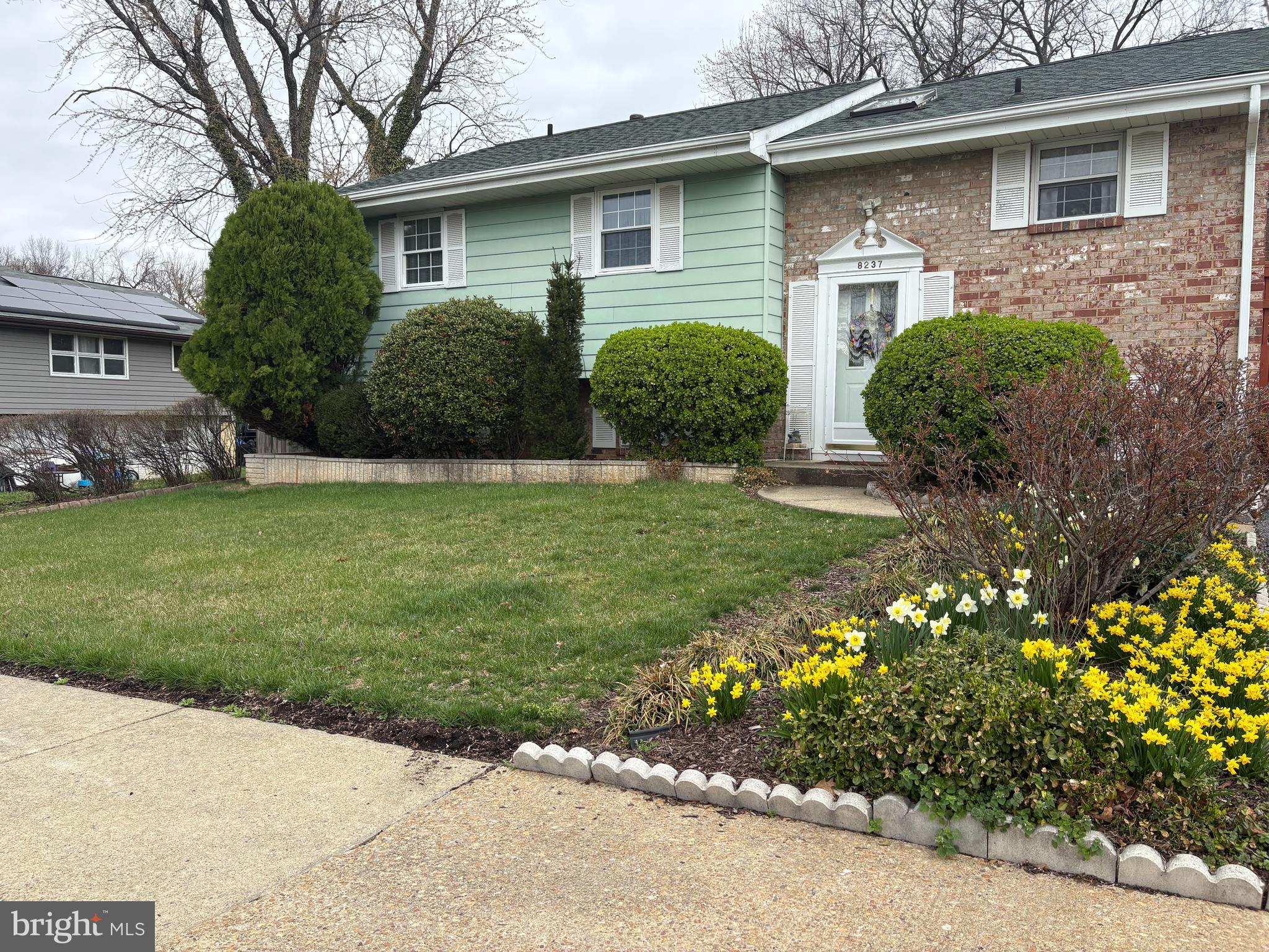 VILLAGE OF OLDE MILL - Residential