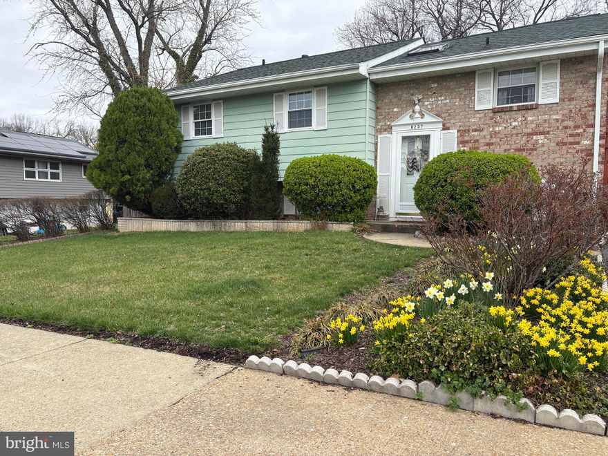 Meticulously maintained 3-bedroom, 2-bath home in the established Village of Olde Mill community in sought-after Millersville. Filled with natural light from large windows and skylights, the home offers a warm, inviting feel throughout. The upper level features hardwood flooring beneath the existing carpet, providing flexibility for future updates.
Enjoy serene wooded views from the bay window and unwind in the backyard garden oasis with a patio backing to open space. Additional highlights include a gas fireplace, built-in entertainment bar, ample storage, and a functional layout designed for everyday living. The lower level offers a den/office/bonus room with potential for a fourth bedroom.
Community amenities—including a pool, playground, and sports fields—are located nearby. Ideally situated near shopping, dining, and major commuter routes with easy access to Baltimore, Washington, D.C., Annapolis, Fort Meade, NSA, and the Naval Academy.
Ready to be enjoyed by its next owner!