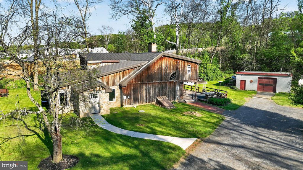 Photo of 4311 Marietta Avenue, COLUMBIA, PA 17512 (MLS # PALA2086942)