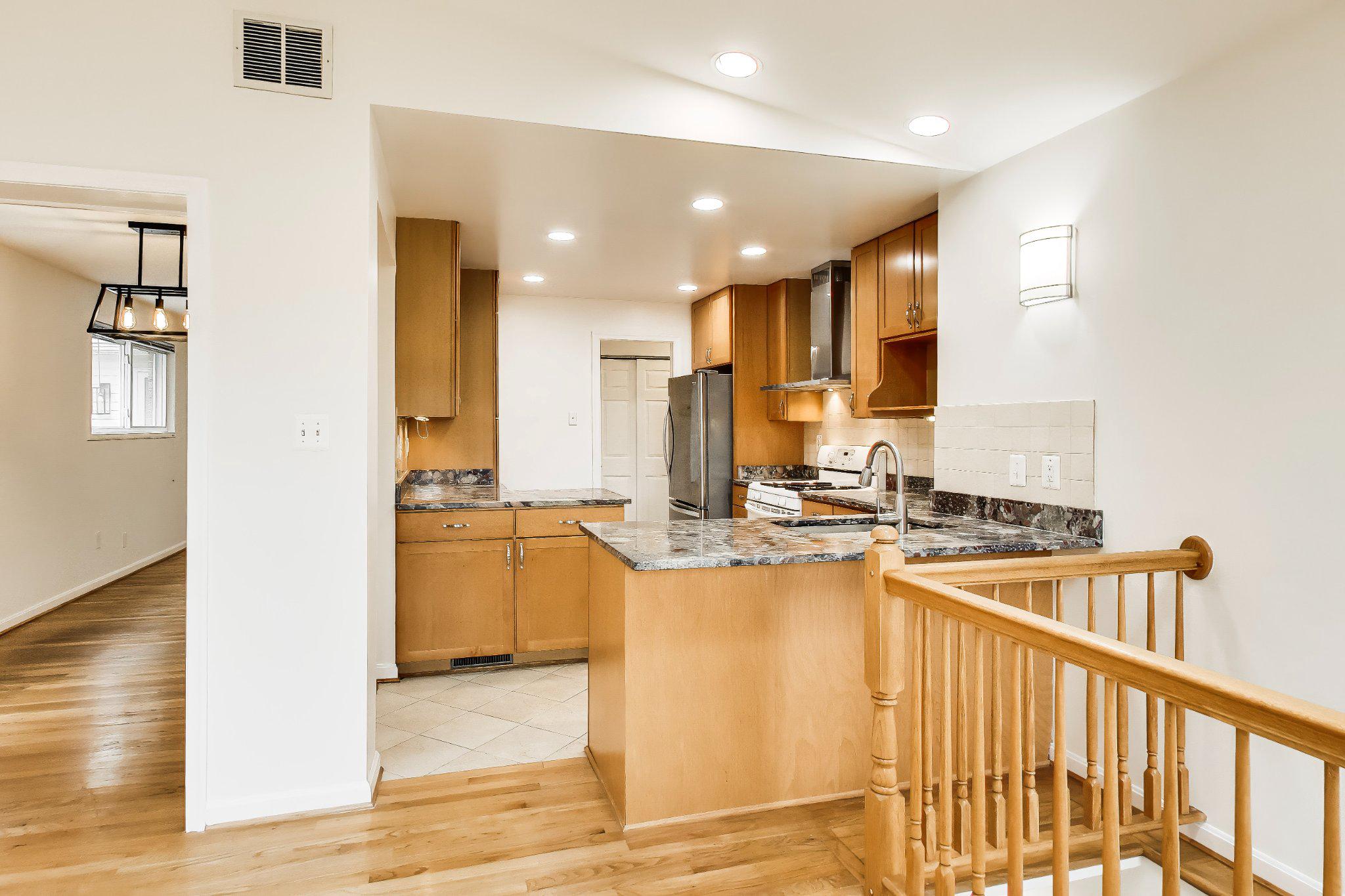 MARYMOUNT - Residential