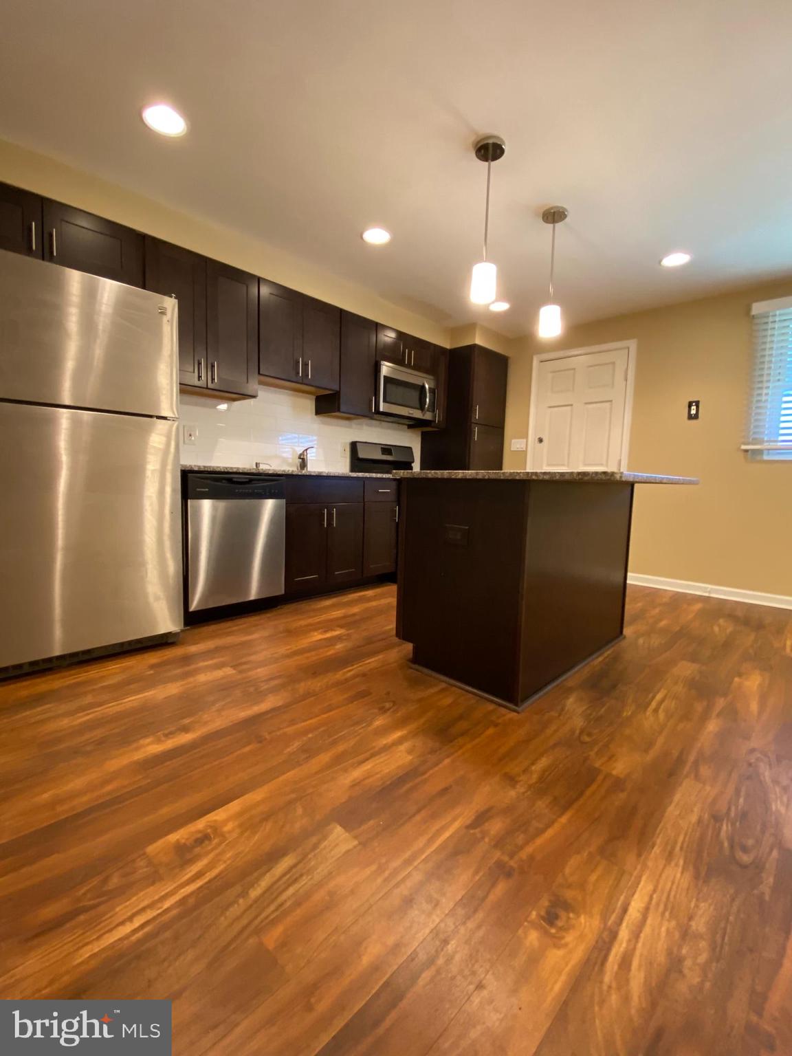 EASTFIELD - Residential Lease