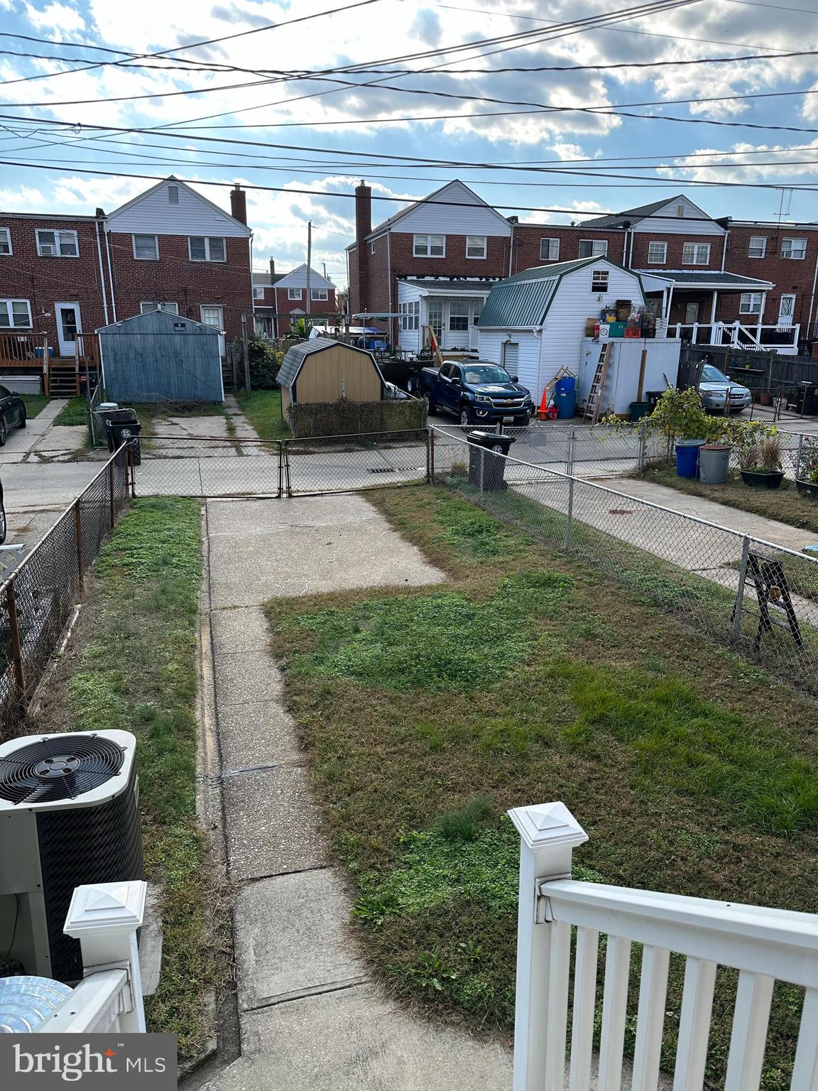 EASTFIELD - Residential Lease