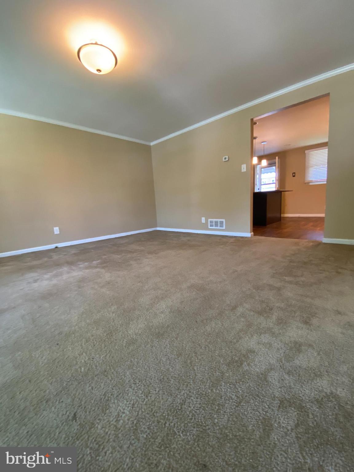 EASTFIELD - Residential Lease