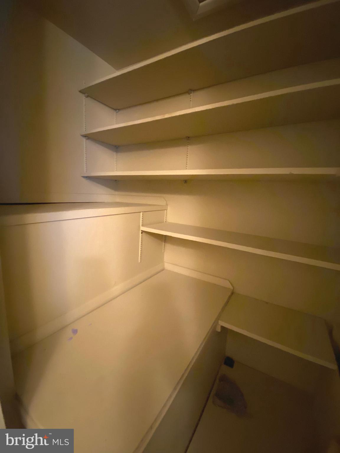 EASTFIELD - Residential Lease