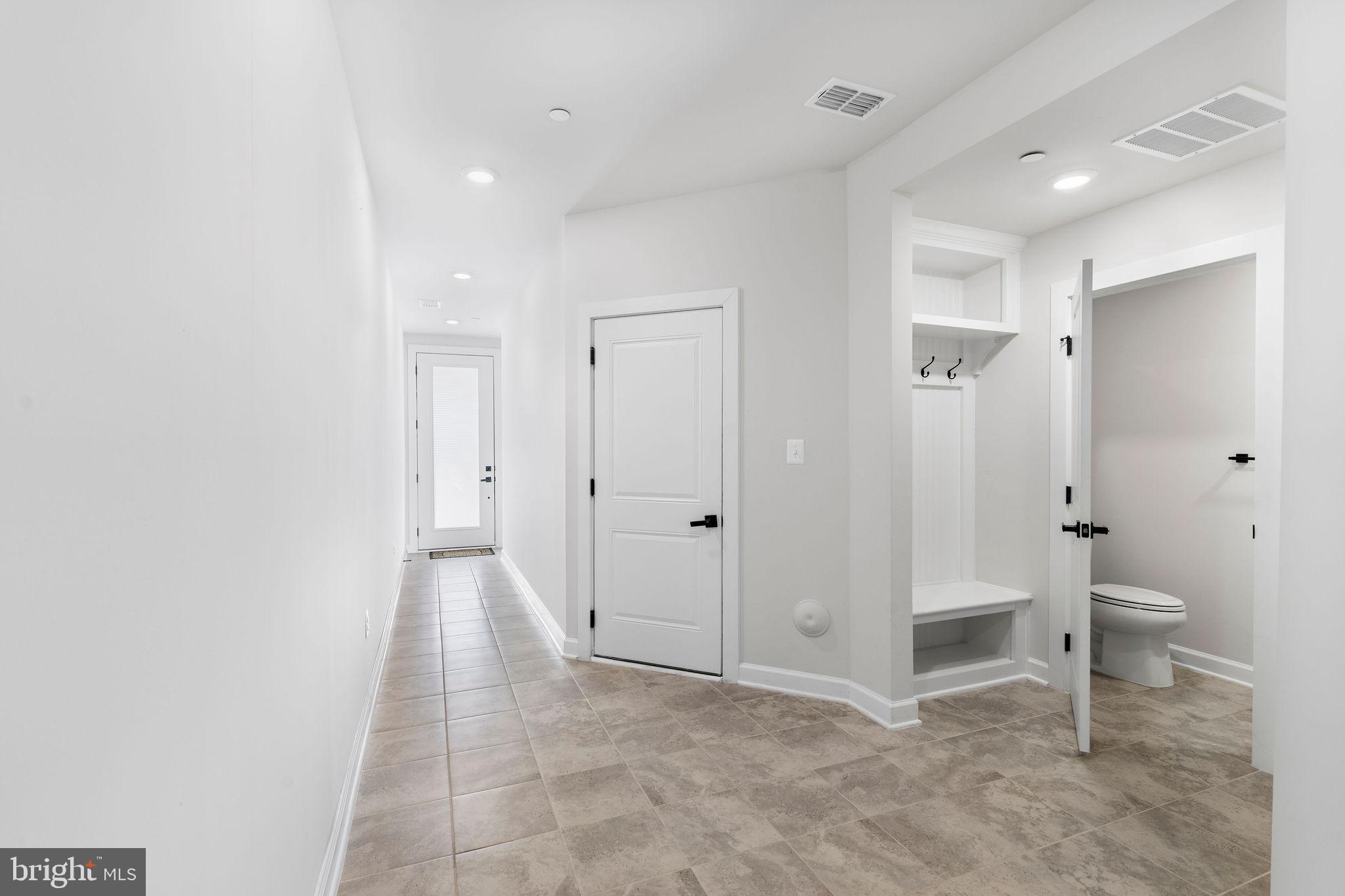 CEDAR CREEK - Residential