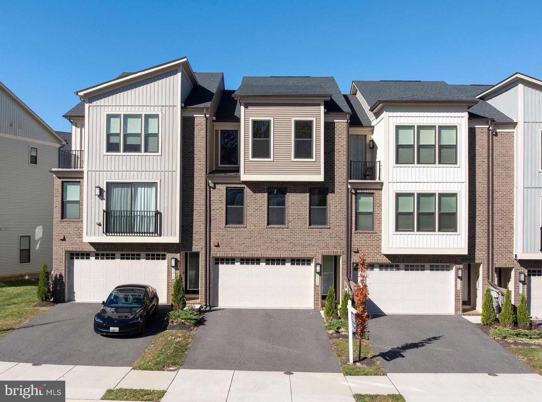 CEDAR CREEK - Residential