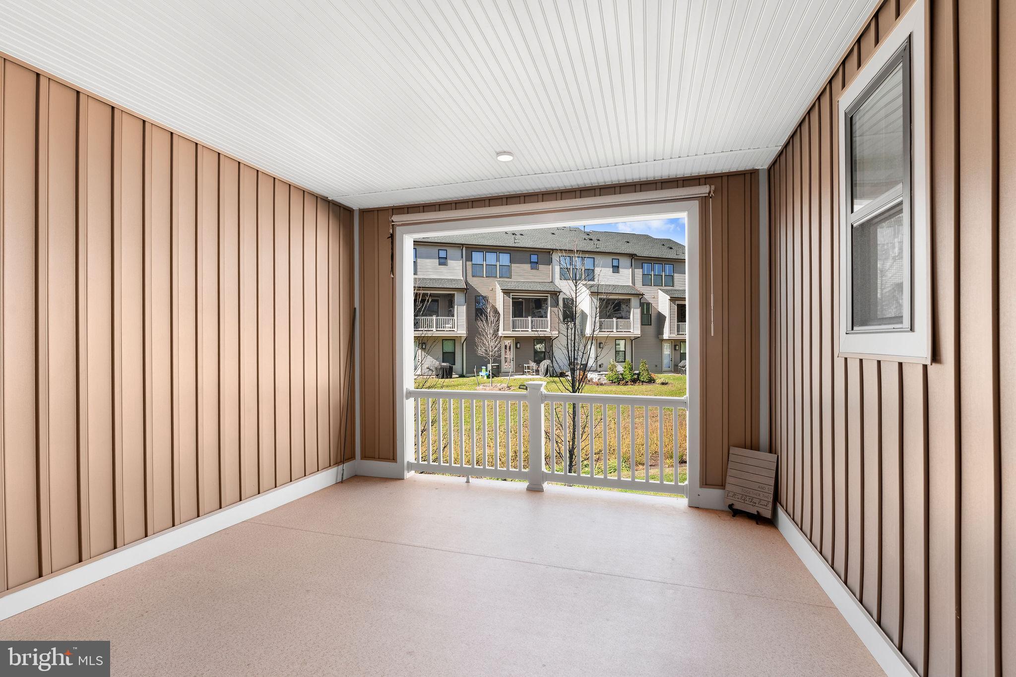 CEDAR CREEK - Residential