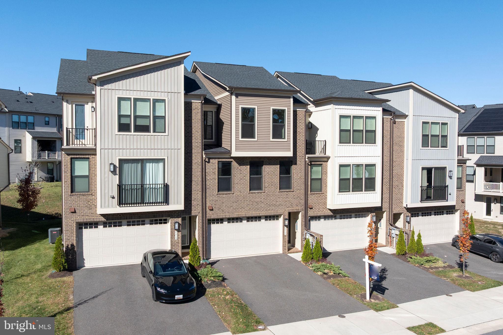 CEDAR CREEK - Residential