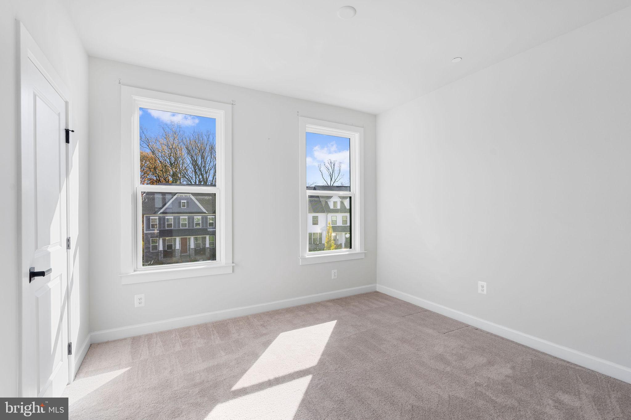 CEDAR CREEK - Residential