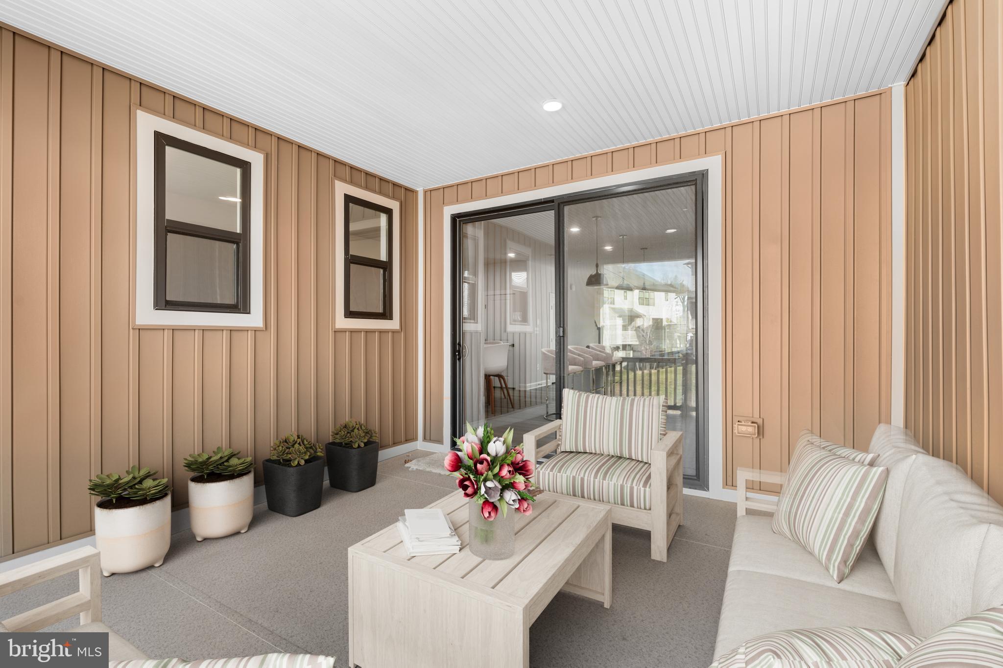 CEDAR CREEK - Residential