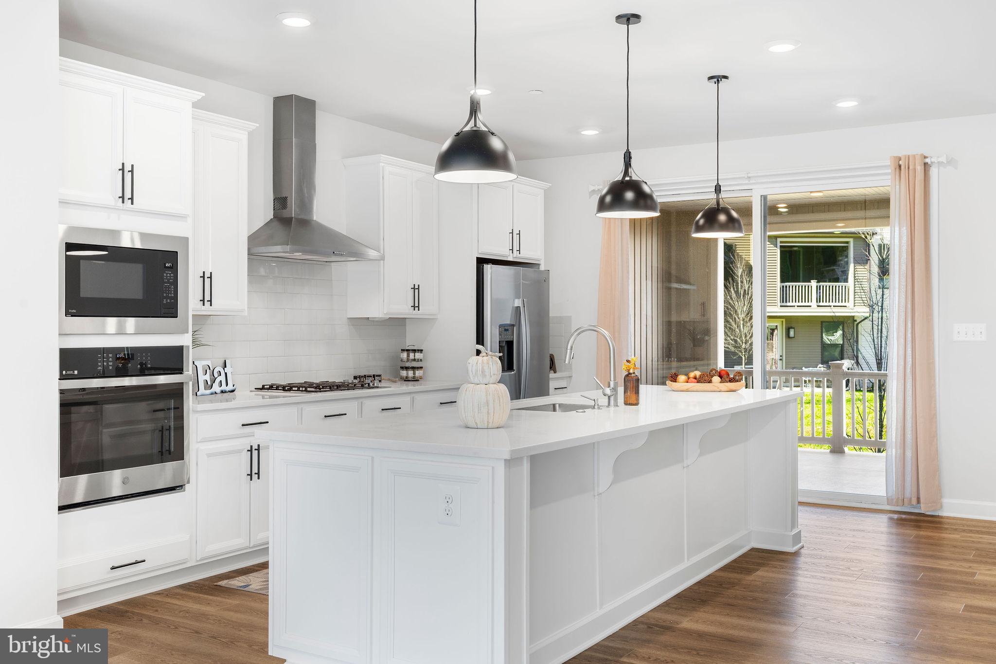 CEDAR CREEK - Residential