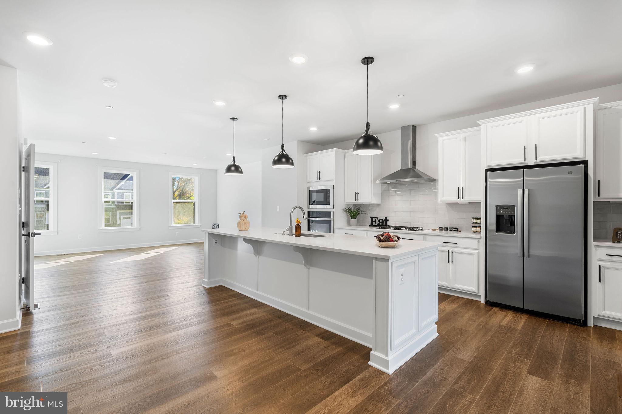 CEDAR CREEK - Residential