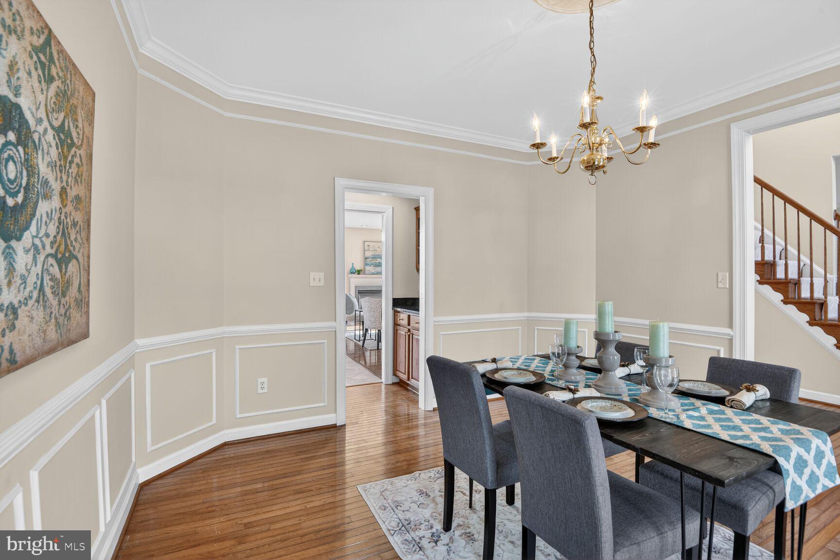 BRIARCLIFF MANOR - Residential