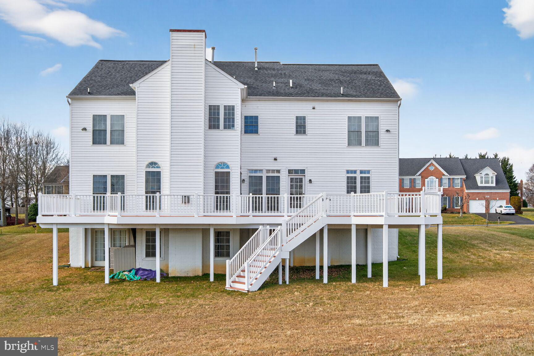 BRIARCLIFF MANOR - Residential