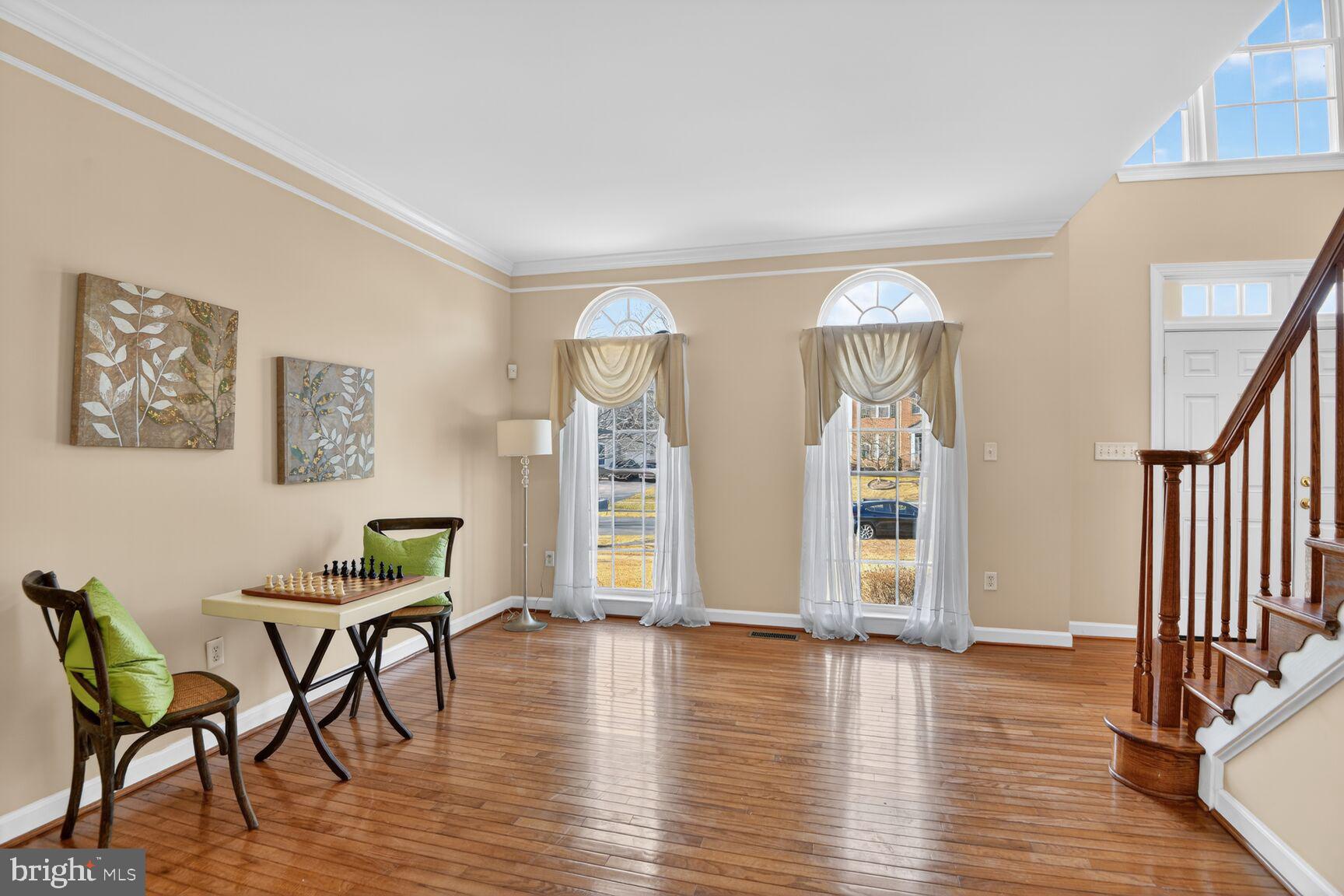 BRIARCLIFF MANOR - Residential