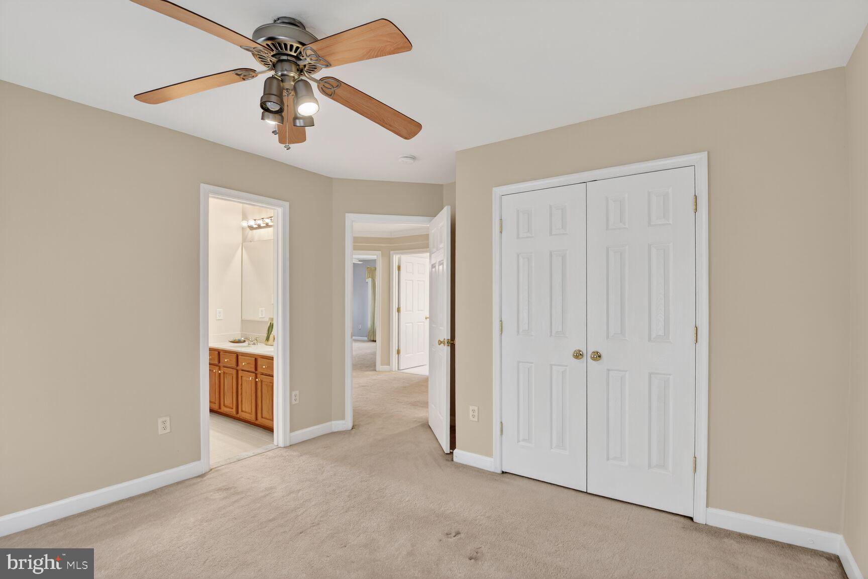 BRIARCLIFF MANOR - Residential