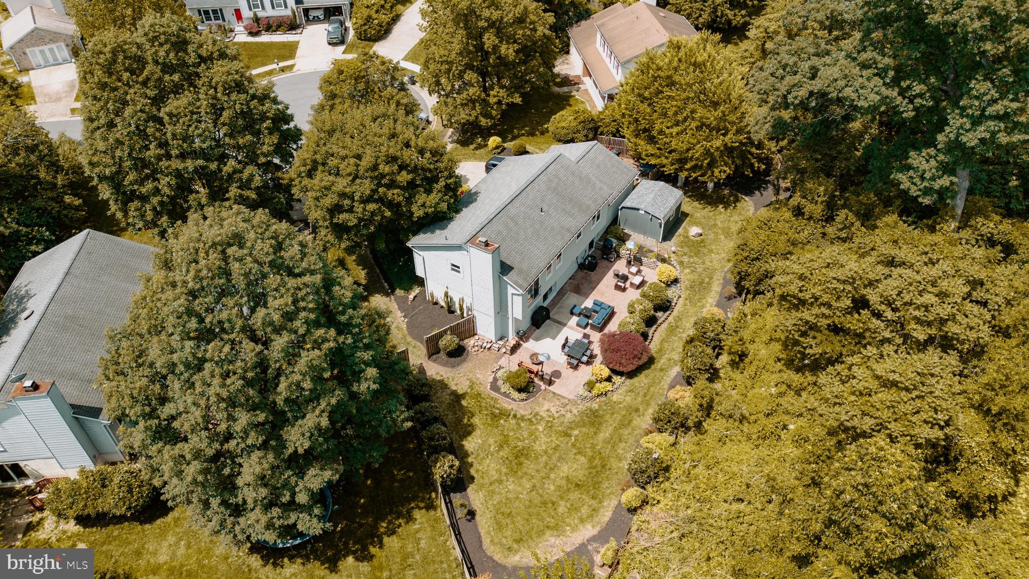 KINGSTON CHASE - Residential