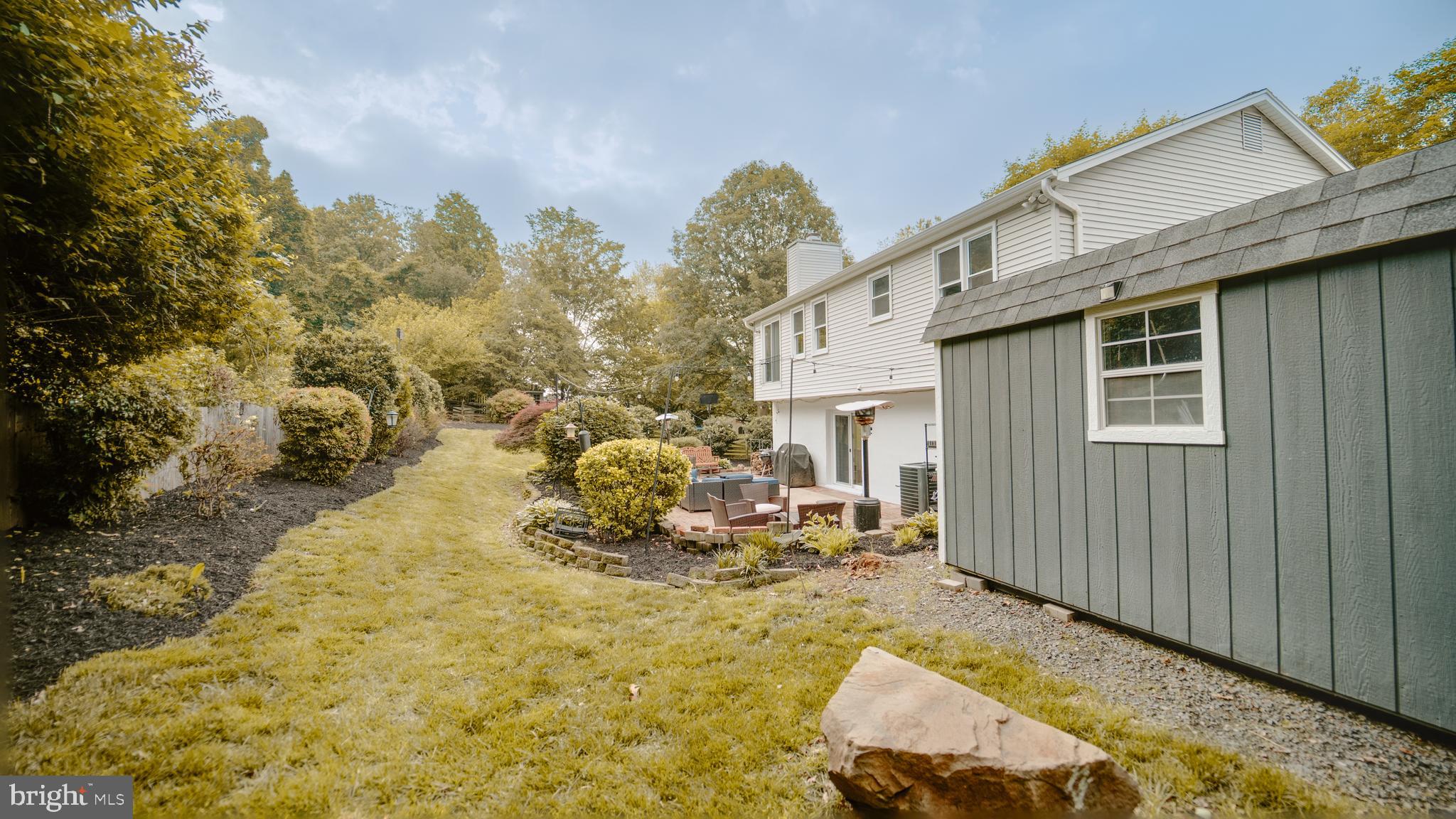 KINGSTON CHASE - Residential