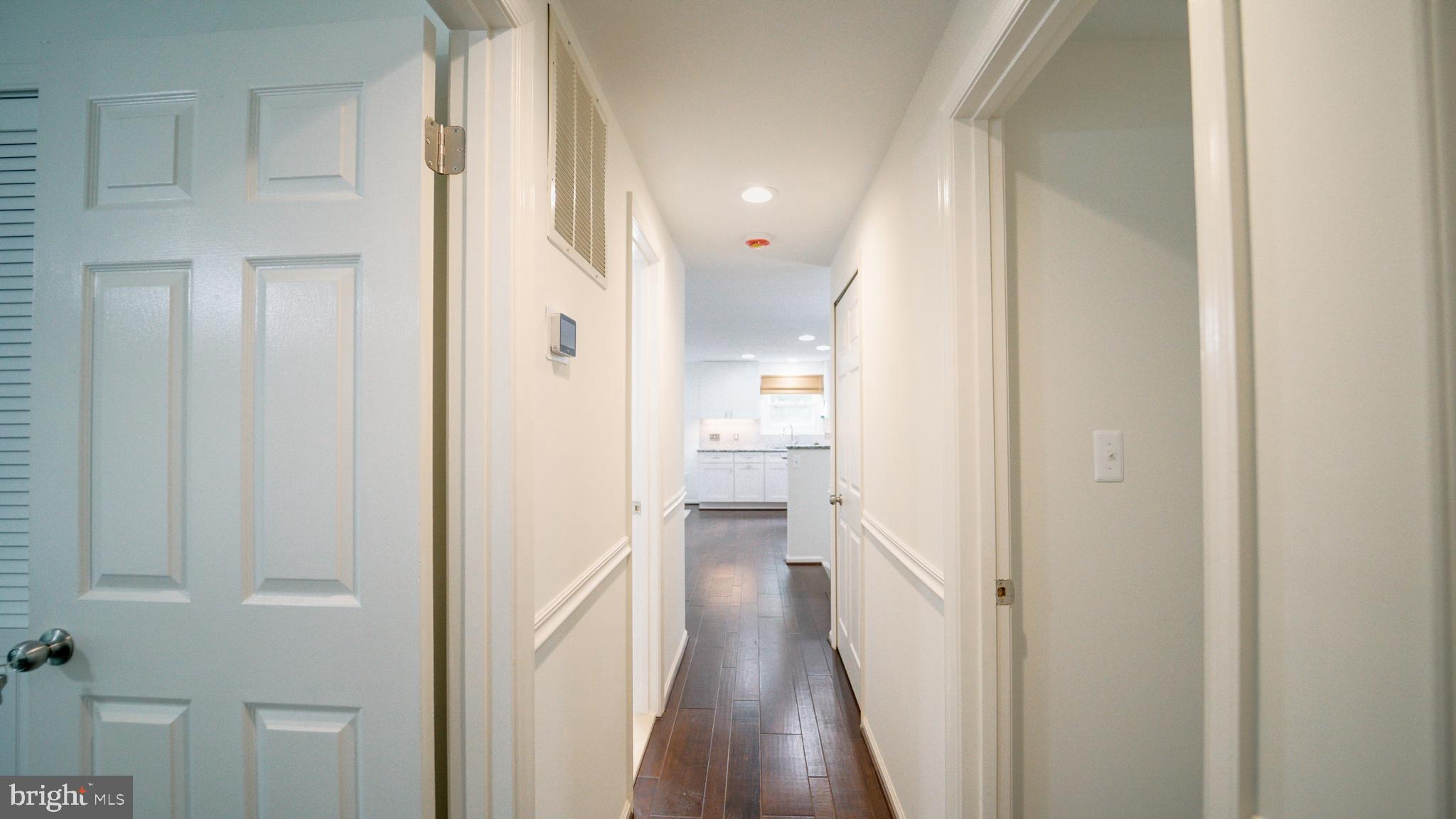 KINGSTON CHASE - Residential