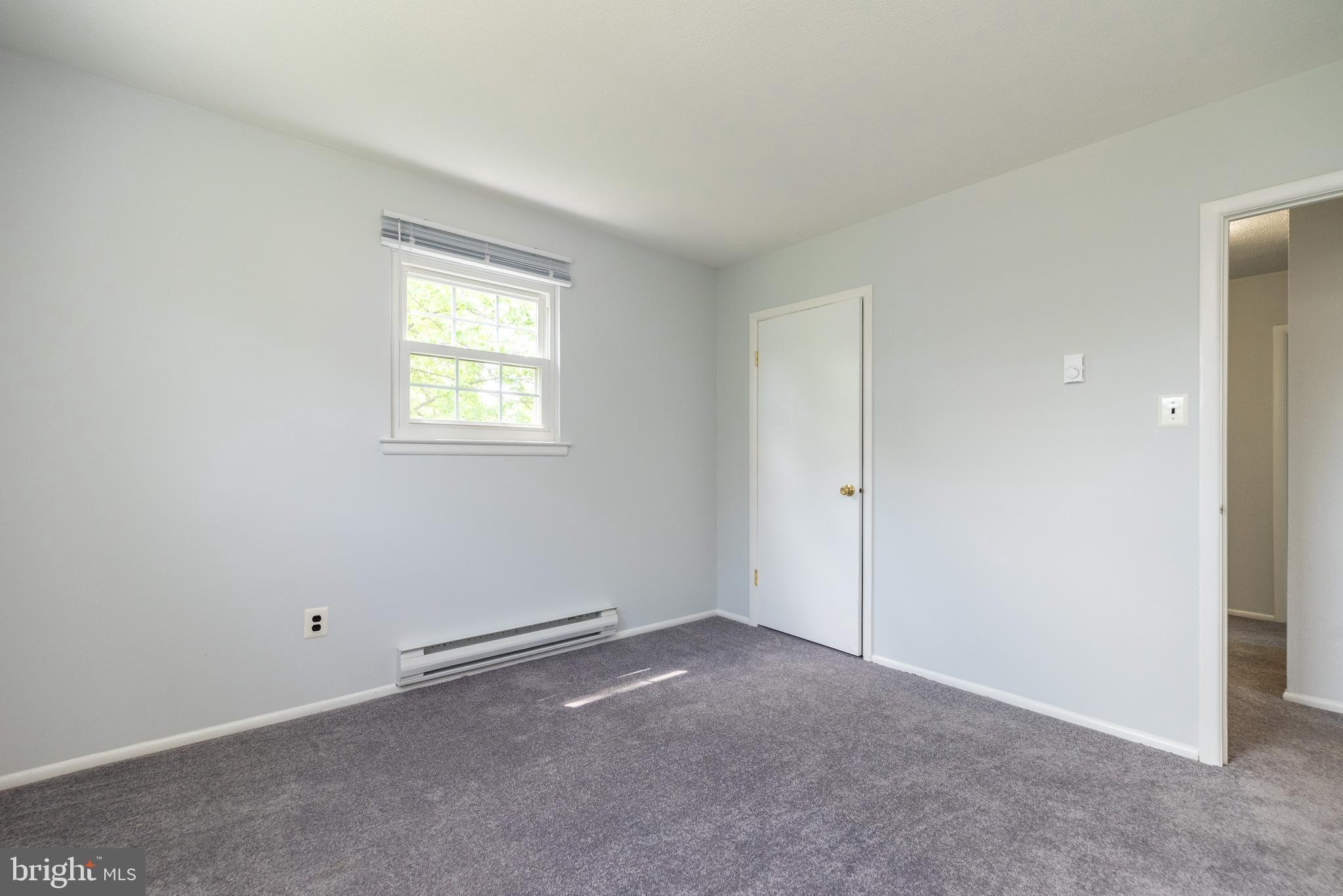 WILLOW MANOR - Residential