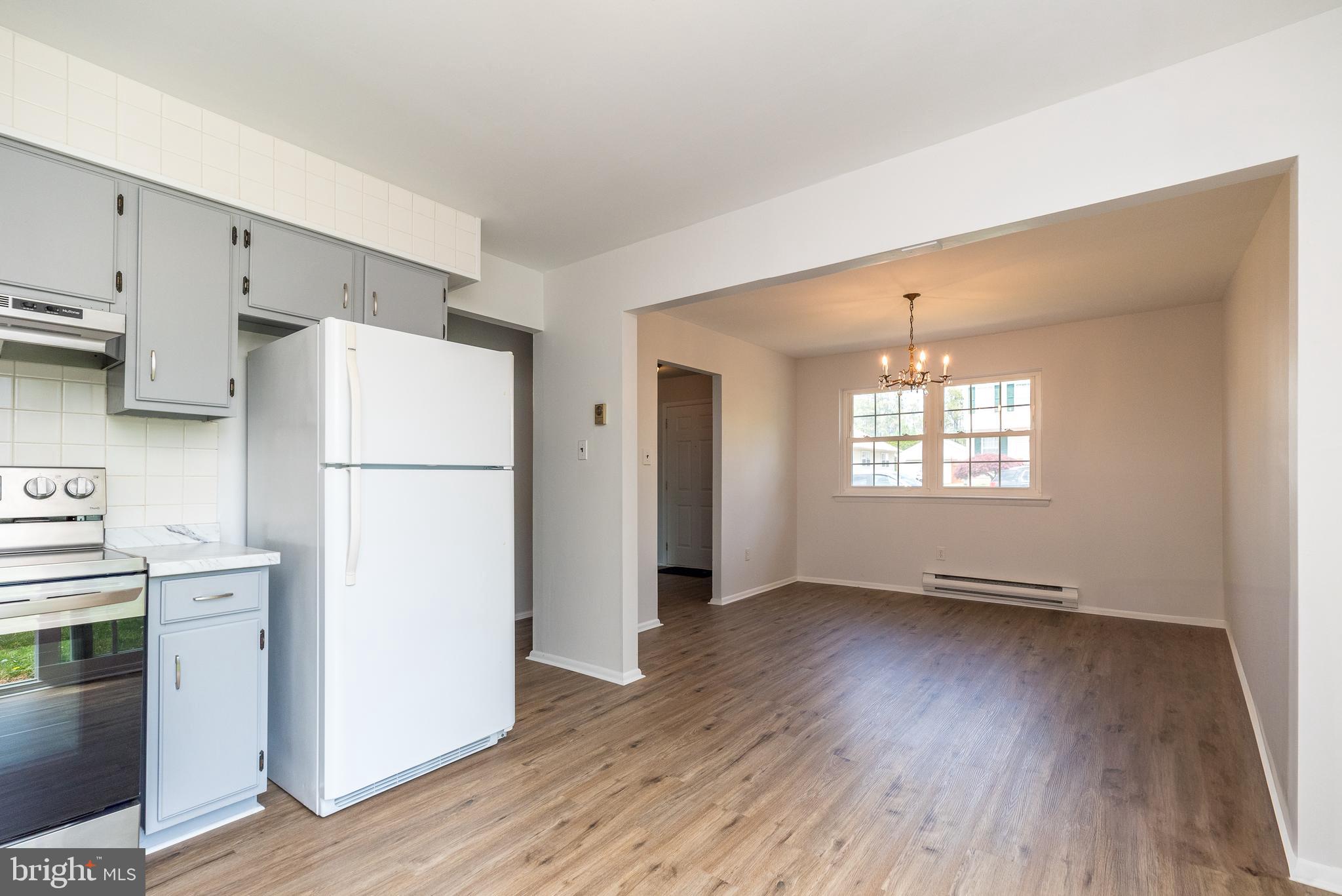 WILLOW MANOR - Residential