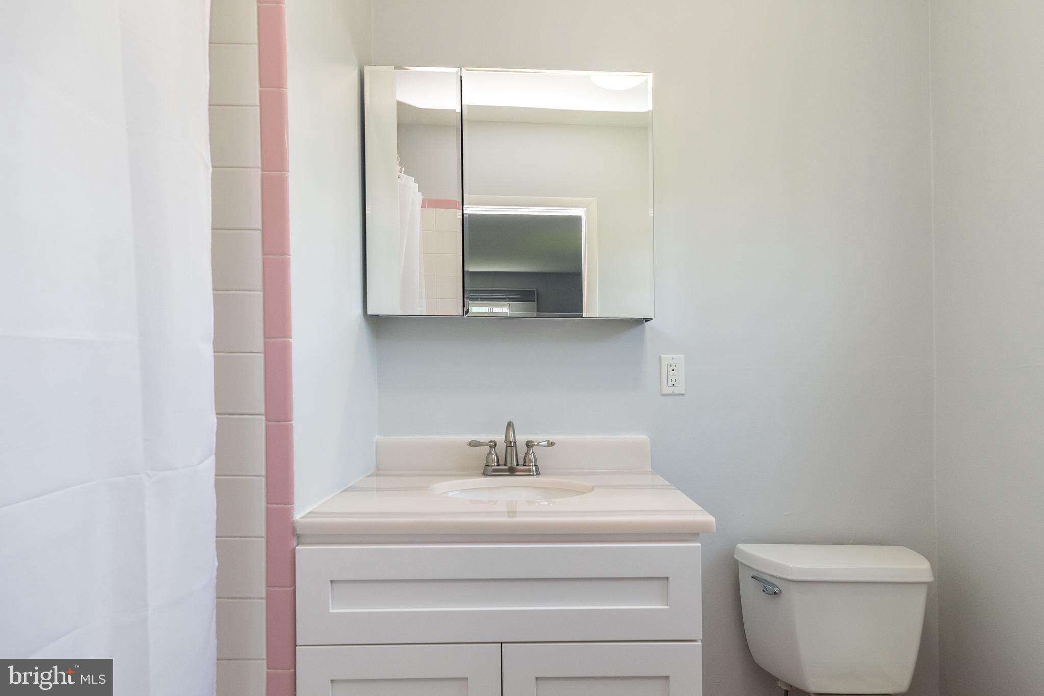 WILLOW MANOR - Residential