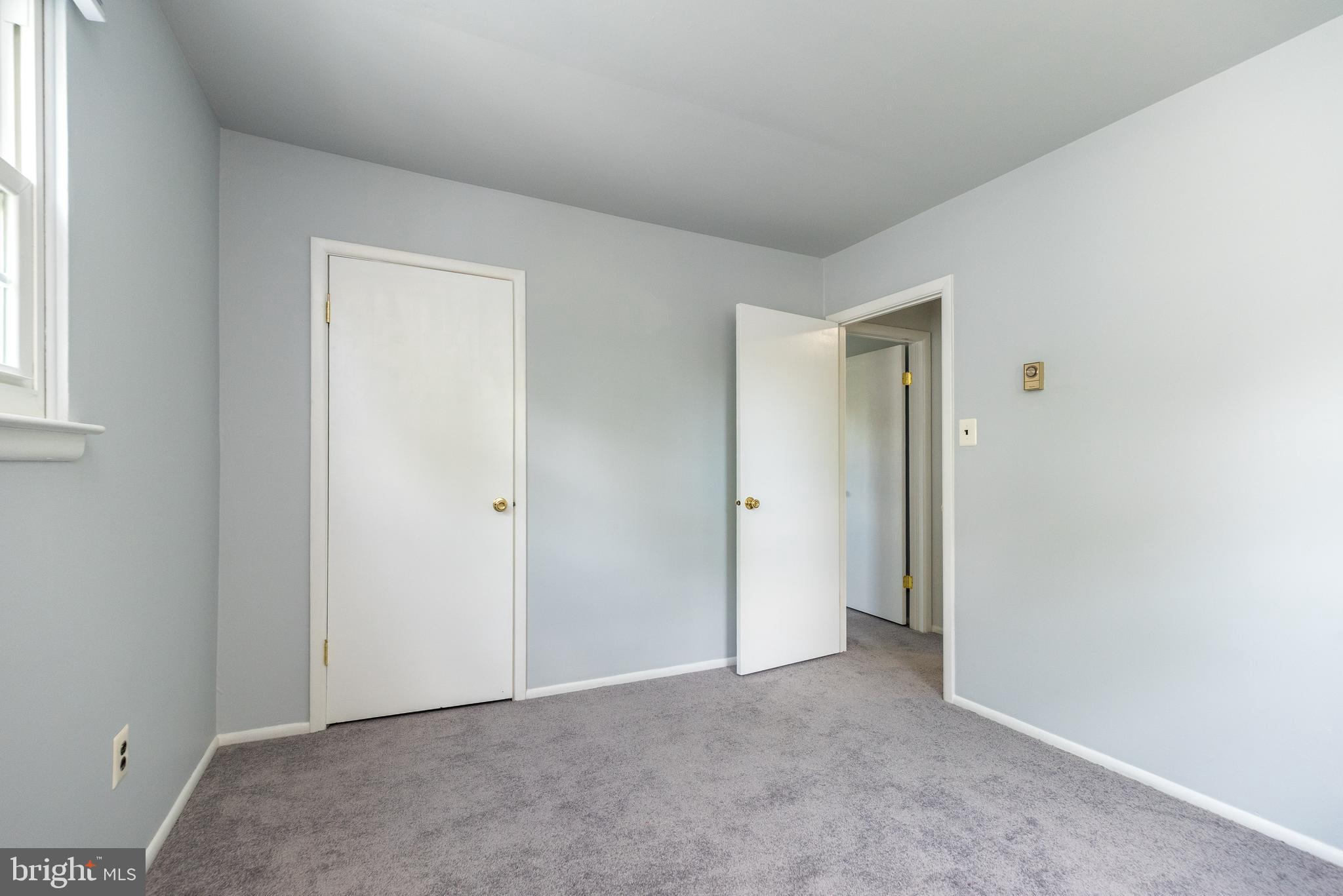 WILLOW MANOR - Residential