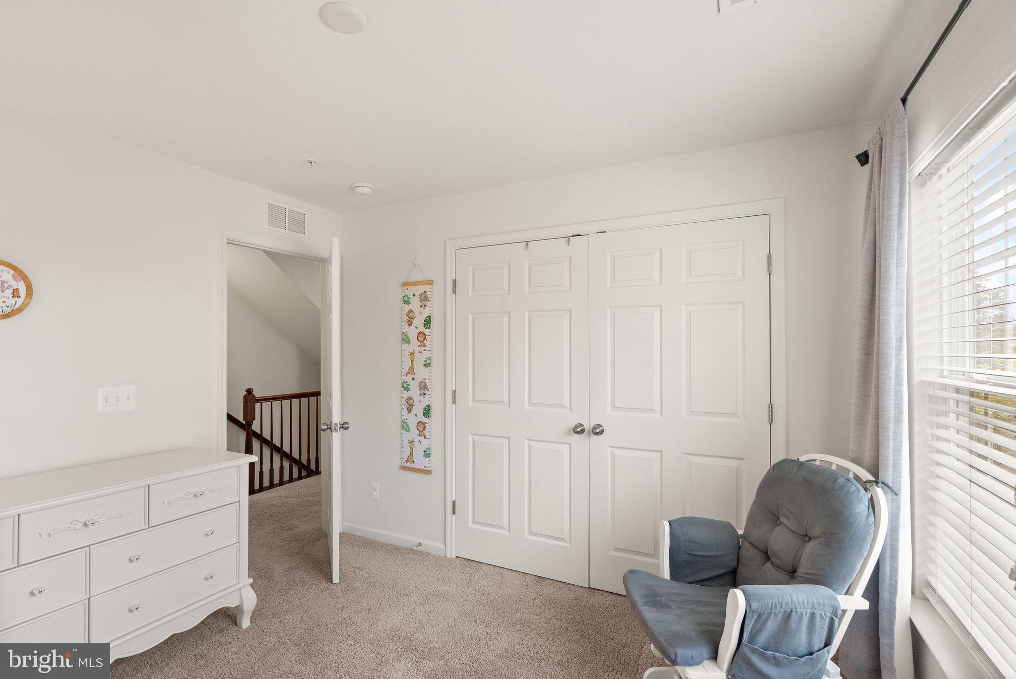 CASCADES PLACE CONDOMINIUM - Residential